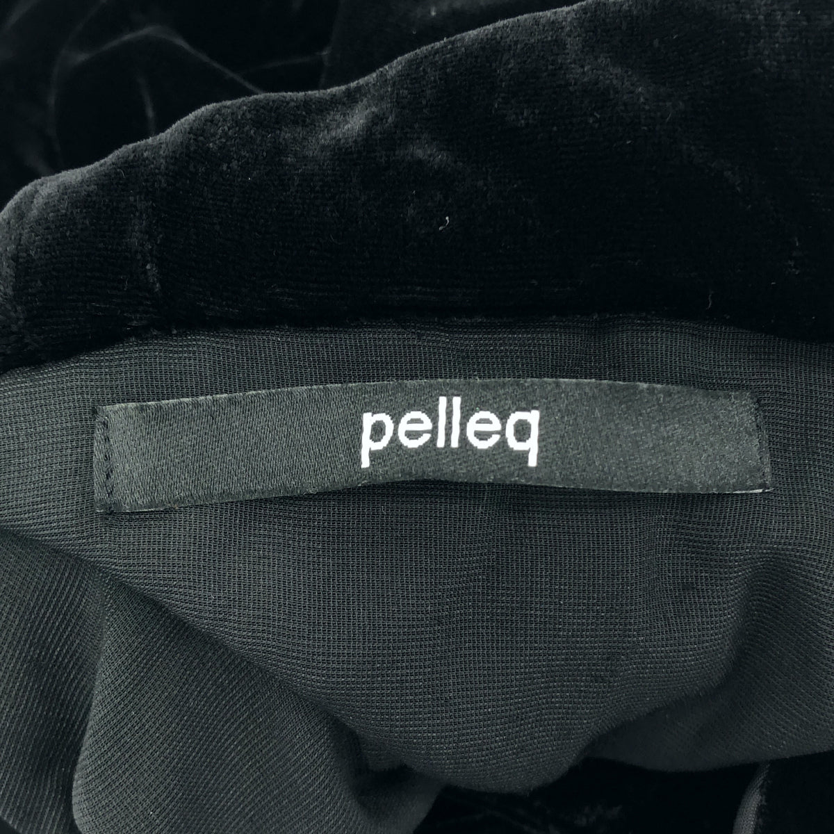 pelleq ペレック OP0101-AW22 ブラック ベルベット フーデット ドレス トップス
