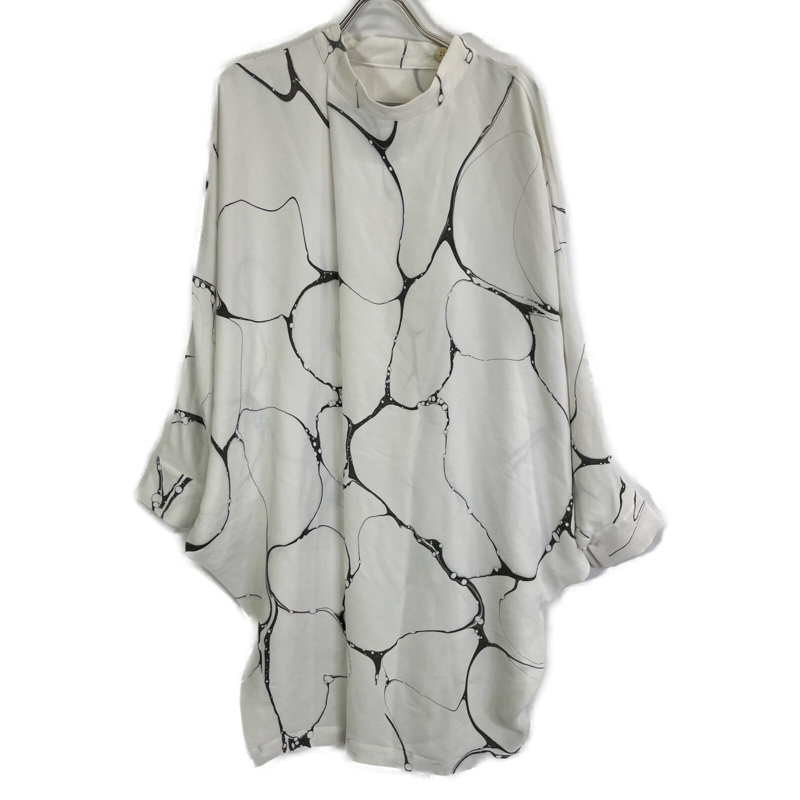 ISSEY MIYAKE White IM13FH012 Squid Coat Dress with Bandana Dress 2 Ladies