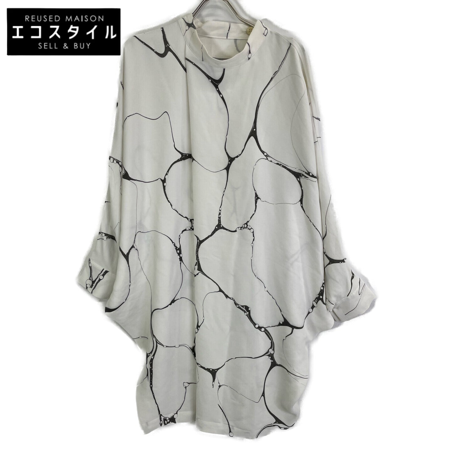 ISSEY MIYAKE イッセイミヤケ ﾎﾜｲﾄ IM13FH012 ｲｶｺｰﾄ ﾜﾝﾋﾟｰｽ　ﾊﾞﾝﾀﾞﾅ付 ワンピース 2 レディース