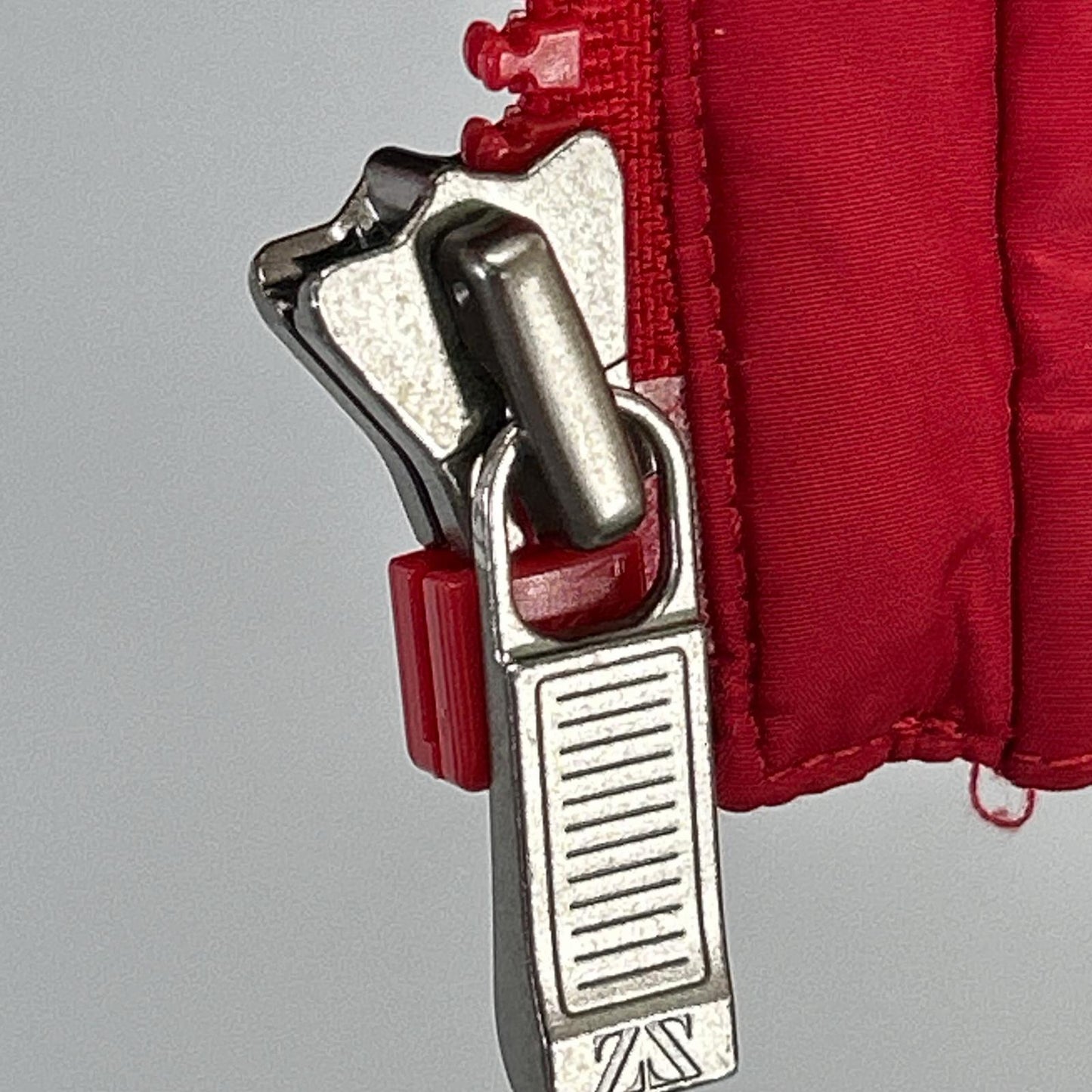 Zegna Sport ゼニア スポーツ レッド ナイロンジャケット ジャケット