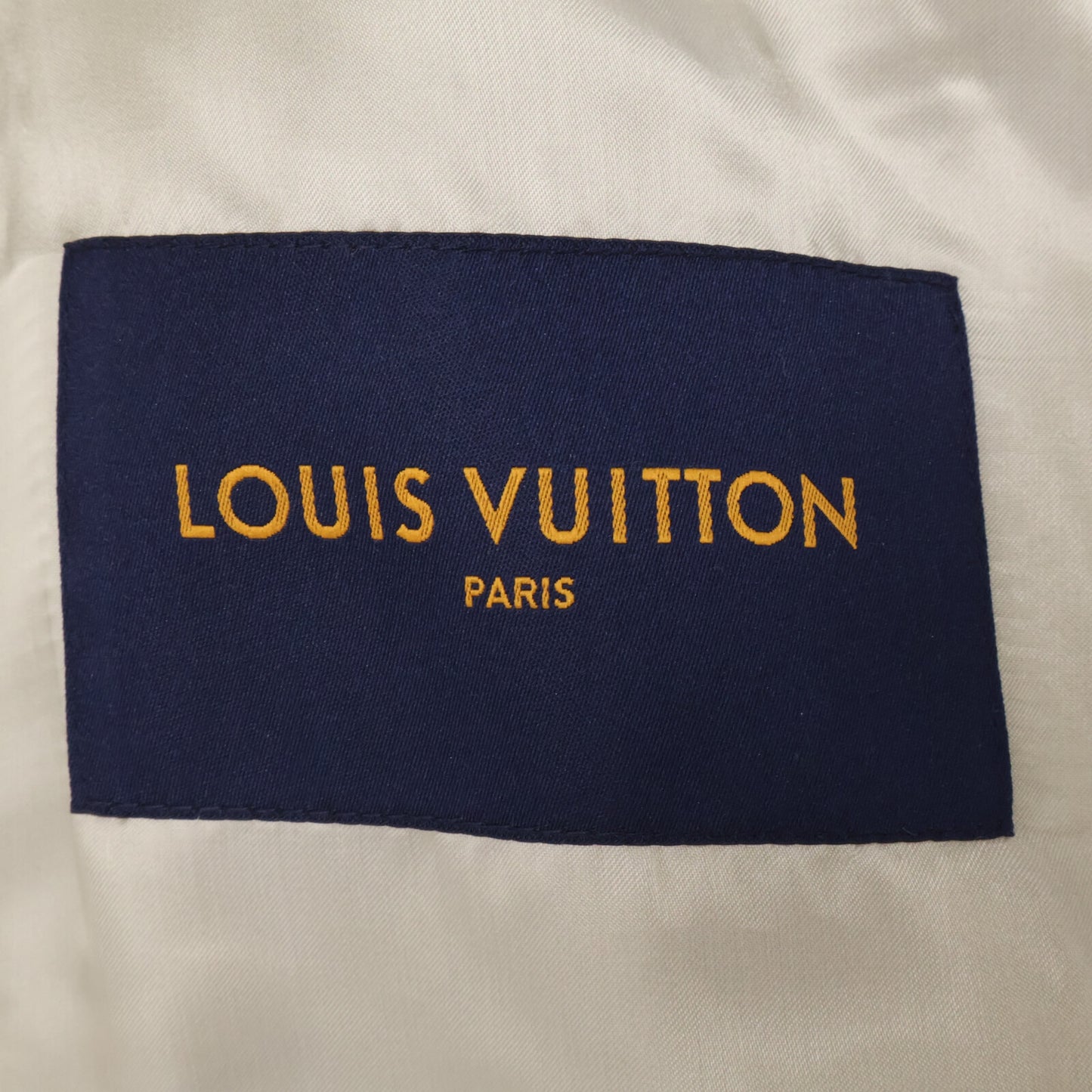 LOUIS VUITTON ルイヴィトン 【国内正規】RM222 MJY HNL91E マルチパッチ ミックスドレザー バーシティジャケット ジャケット