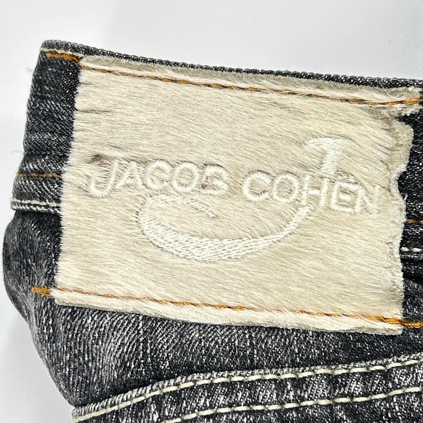 JACOB COHEN ヤコブコーエン ブラック ボタンフライ デニムパンツ ボトムス