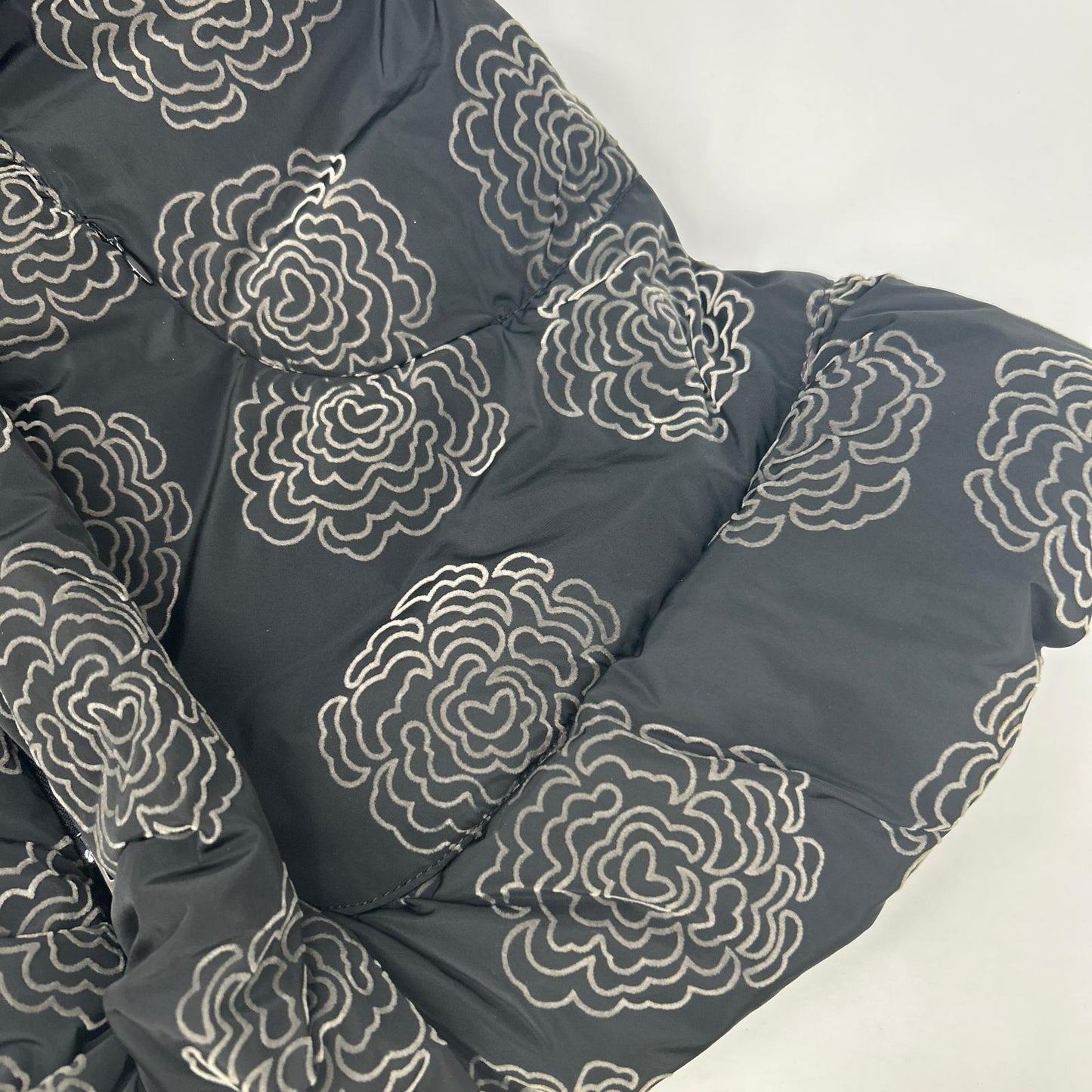 ARMANI COLLEZIONI DMB74WDM770 black floral padded jacket