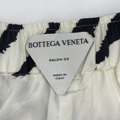 BOTTEGA VENETA ボッテガヴェネタ 21年 673540 ゼブラ柄 ショートパンツ ボトムス