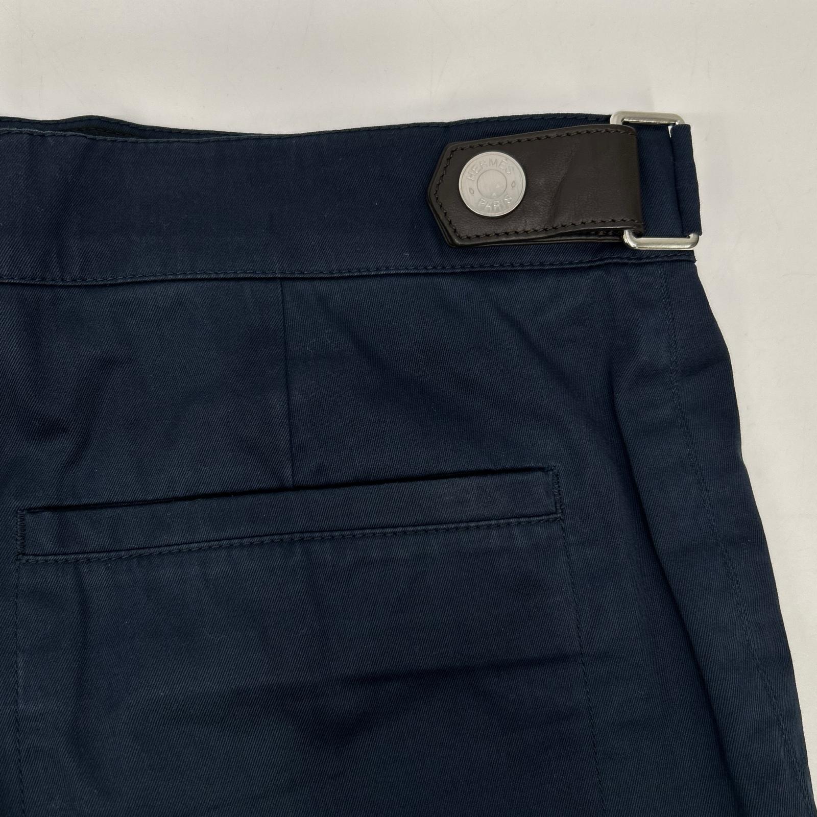 爱马仕 HERMES H555500H3 海军蓝色 Selier 纽扣短裤 下装