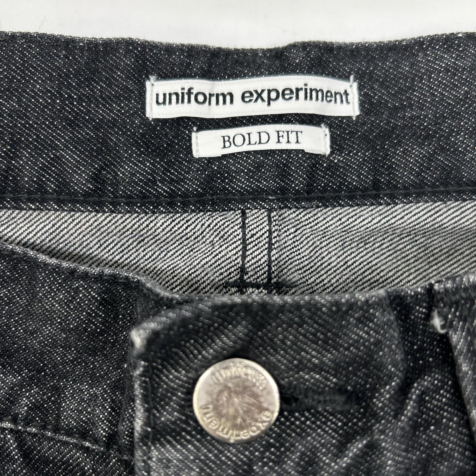 uniform experiment ユニフォームエクスペリメント 252053 WASHED DENIM BOLD-FIT JEANS ボトムス