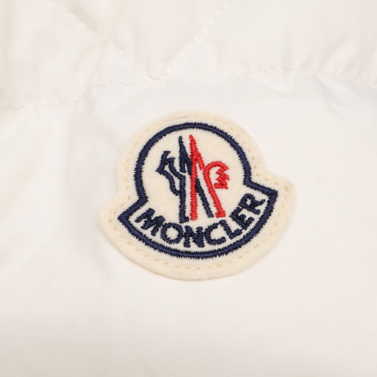 MONCLER モンクレール 【美品/25年製】LAVERAET ラベラエ フーディダウンジャケット ジャケット