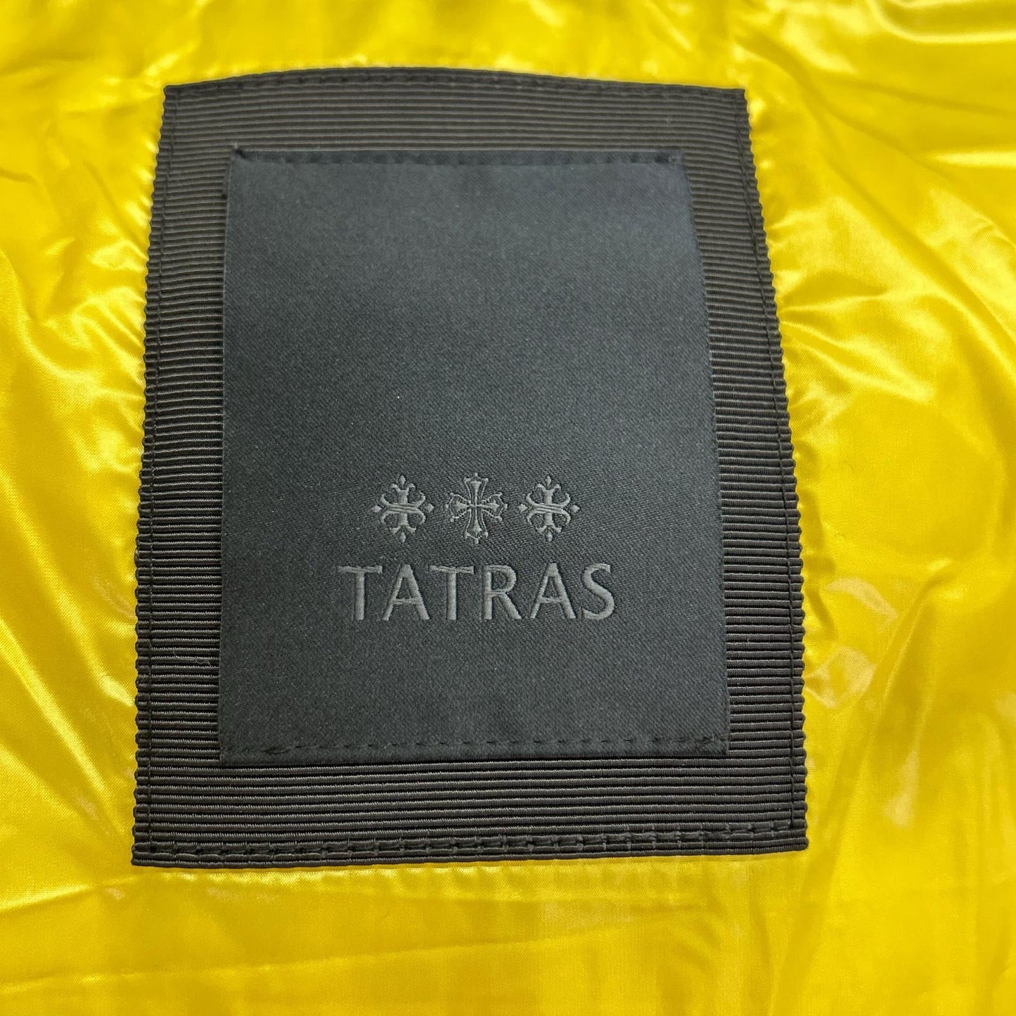 TATRAS タトラス MTLA22A4162-D ブラック ポーランドラクーンファー フーディダウンコート コート