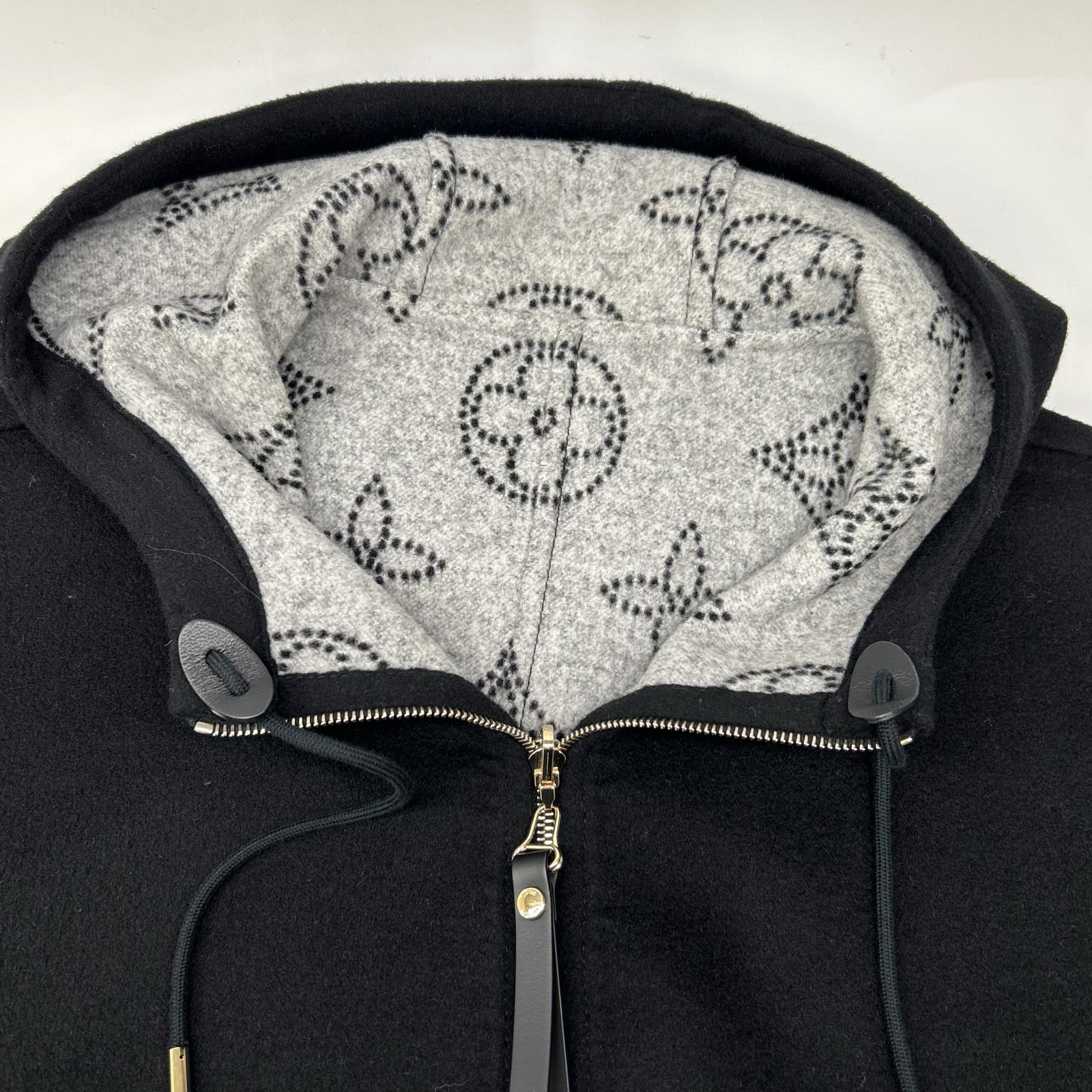 LOUIS VUITTON ルイヴィトン 新品同様 国内正規 25AW FSCO08 マヒナ