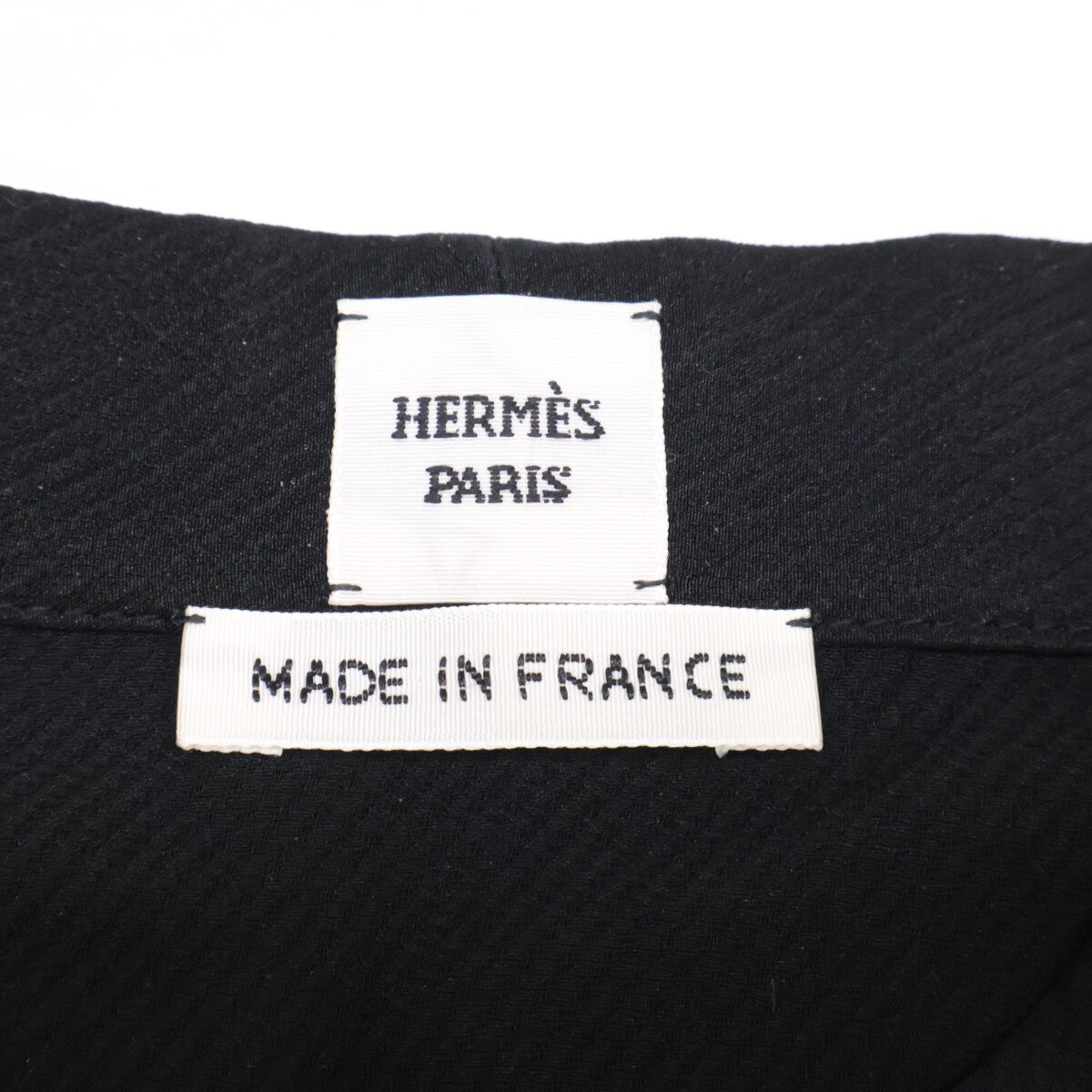 HERMES 【Excellent condition/Domestic authorized】 H6E0629DA Silk crepe Cavalry Clou de Selle Ferronnerie long-sleeve shirt Tops