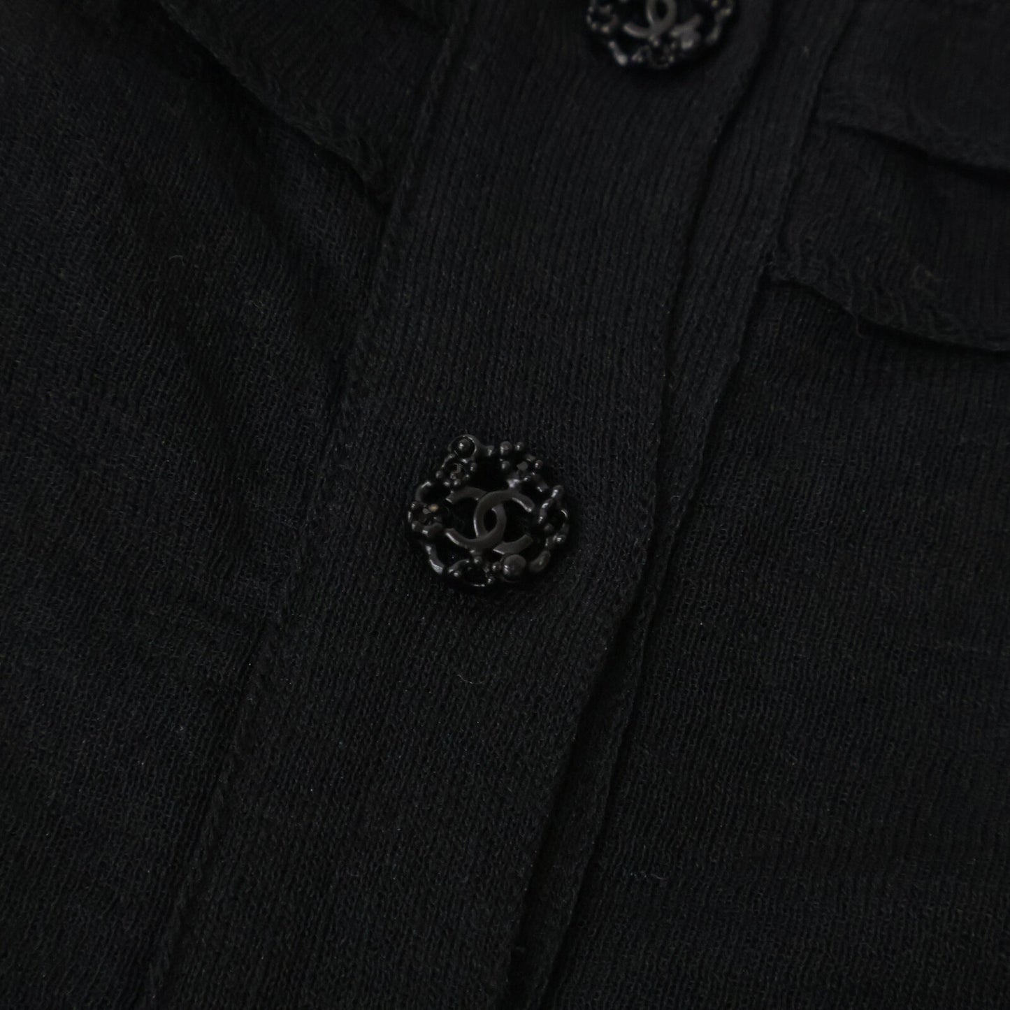 CHANEL シャネル 【美品/国内正規】P41346K03034 バック ココマークボタン ニットセーター トップス
