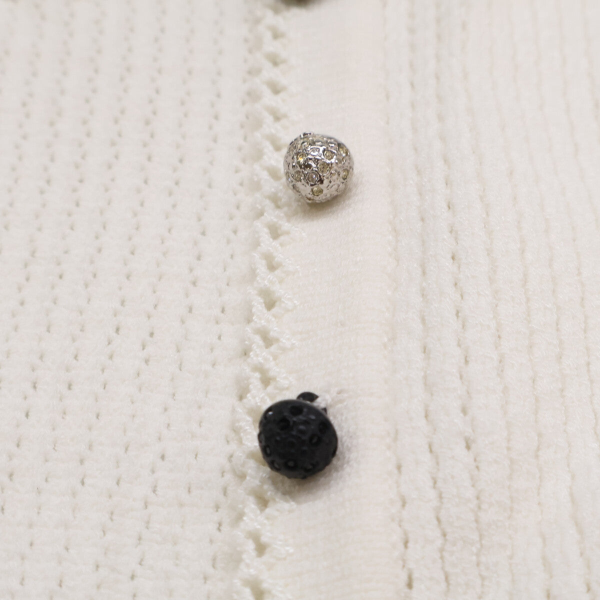 CHANEL シャネル 07年クルーズコレクション 07C P30229K00331 ビジューボタン カーディガン トップス