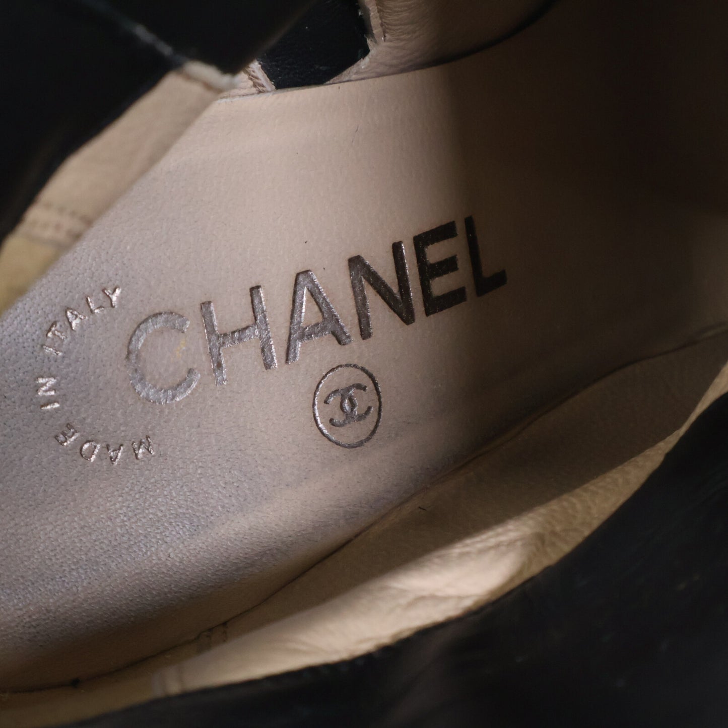 CHANEL シャネル G27906 ココマーク ベルト サイドジップ ショートブーツ シューズ