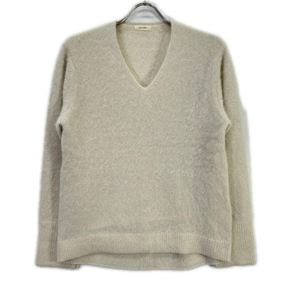 DES PRES Des Prés 22-02-44-02307 white fox cashmere V-neck pullover knit top