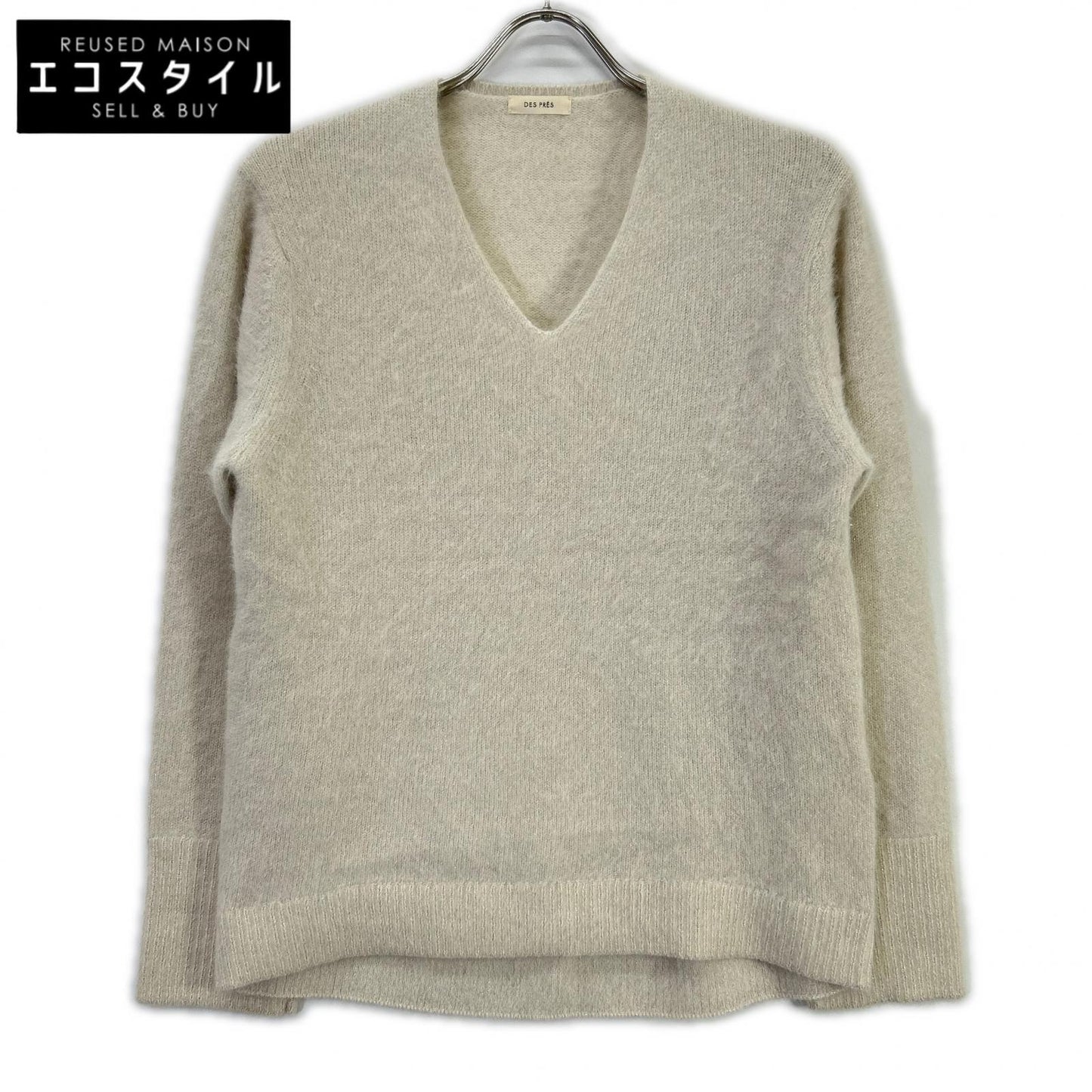 DES PRES Des Prés 22-02-44-02307 white fox cashmere V-neck pullover knit top