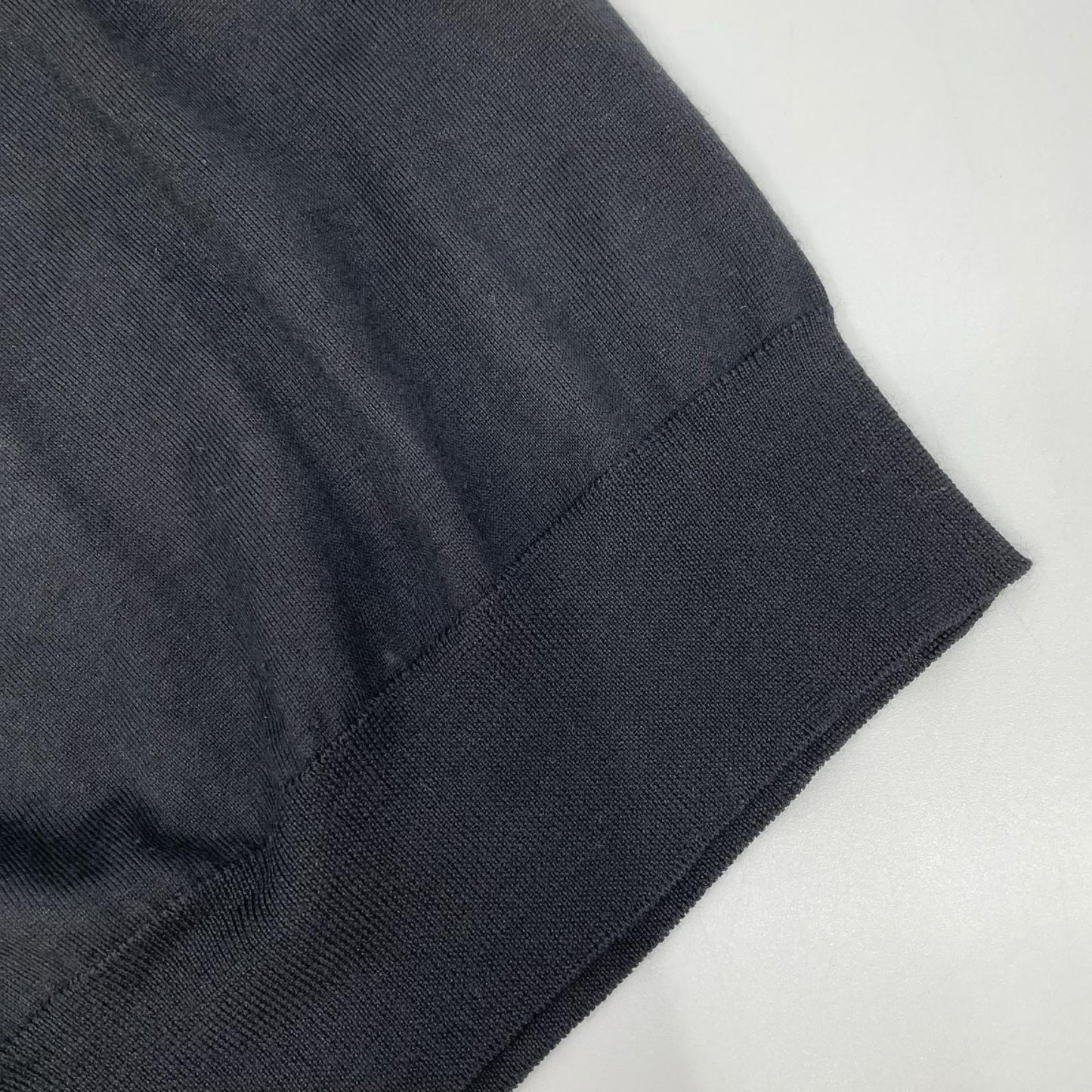 LOUIS VUITTON ルイヴィトン RW152A ブラック 袖リボン ハイゲージニット トップス