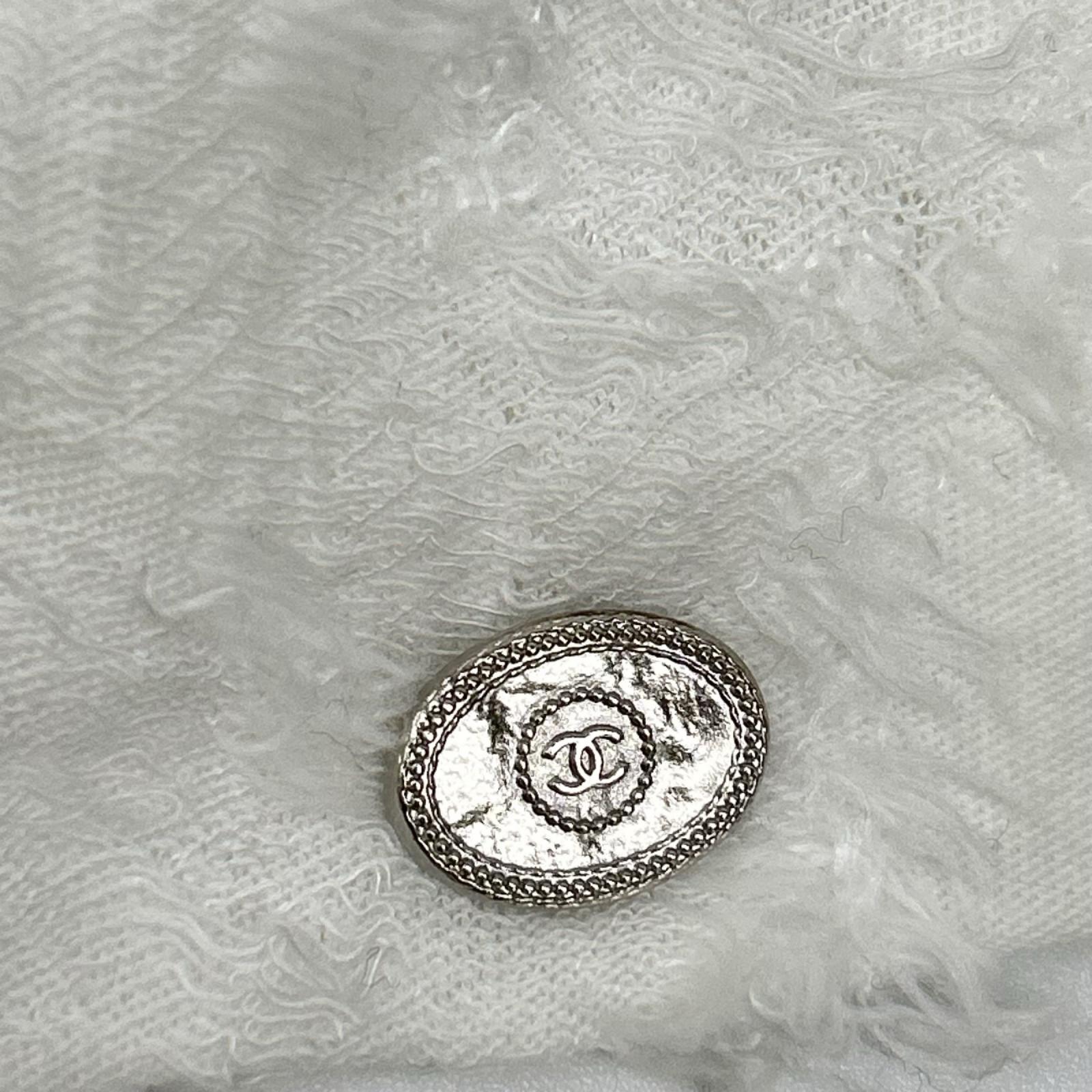 CHANEL シャネル P50933 ホワイト カメリアコサージュ ノースリーブニット トップス