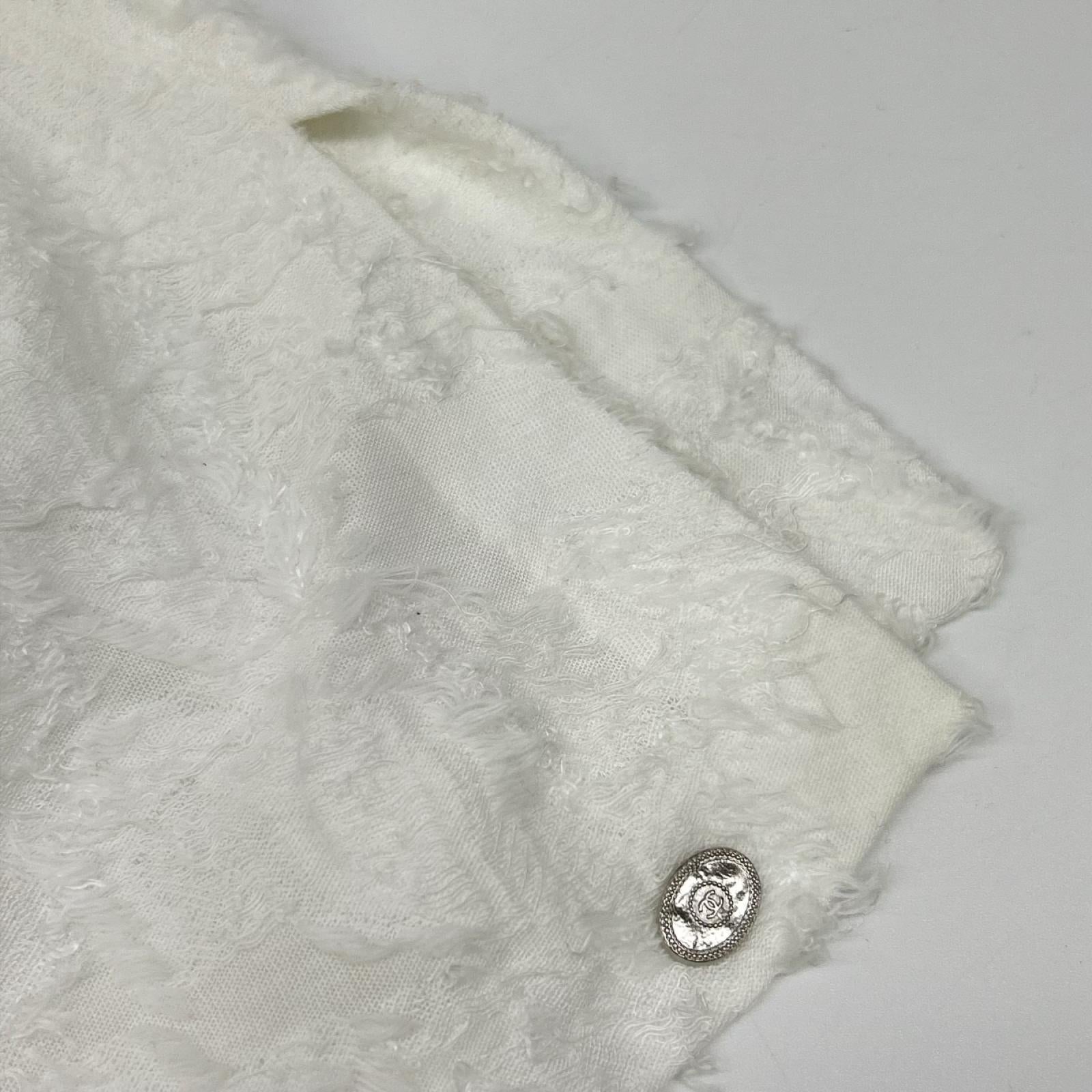CHANEL シャネル P50933 ホワイト カメリアコサージュ ノースリーブニット トップス