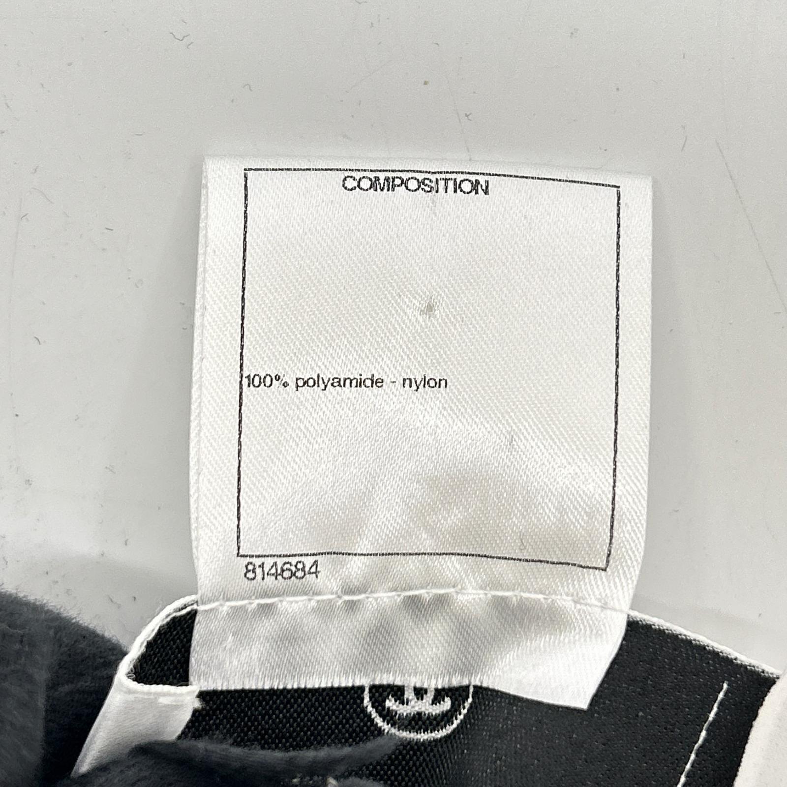 CHANEL シャネル P51312 ホワイト ココマークボタン キルティング ウエストゴム ナイロンショーツ ボトムス