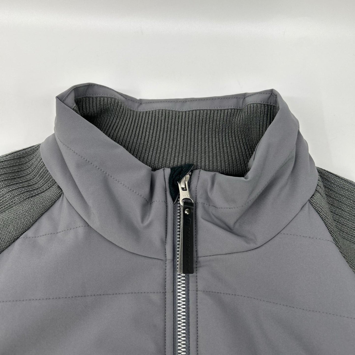 Travis Mathew トラヴィスマシュー 7AK039 グレー ハイブリッド ニットインサレーション ジャケット ジャケット