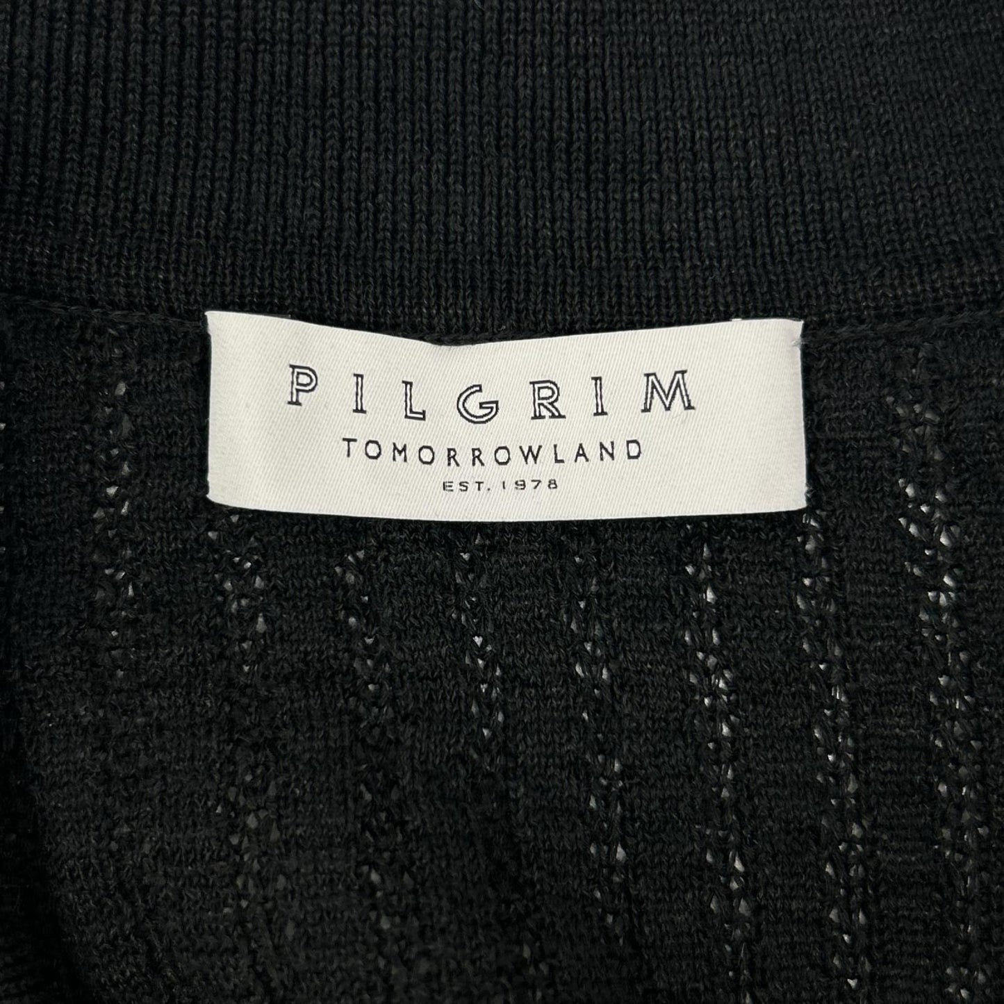 TOMORROWLAND PILGRIM トゥモローランドピルグリム 26SS ブラック リネンコットンナイロンプレーティング スキッパーニット トップス