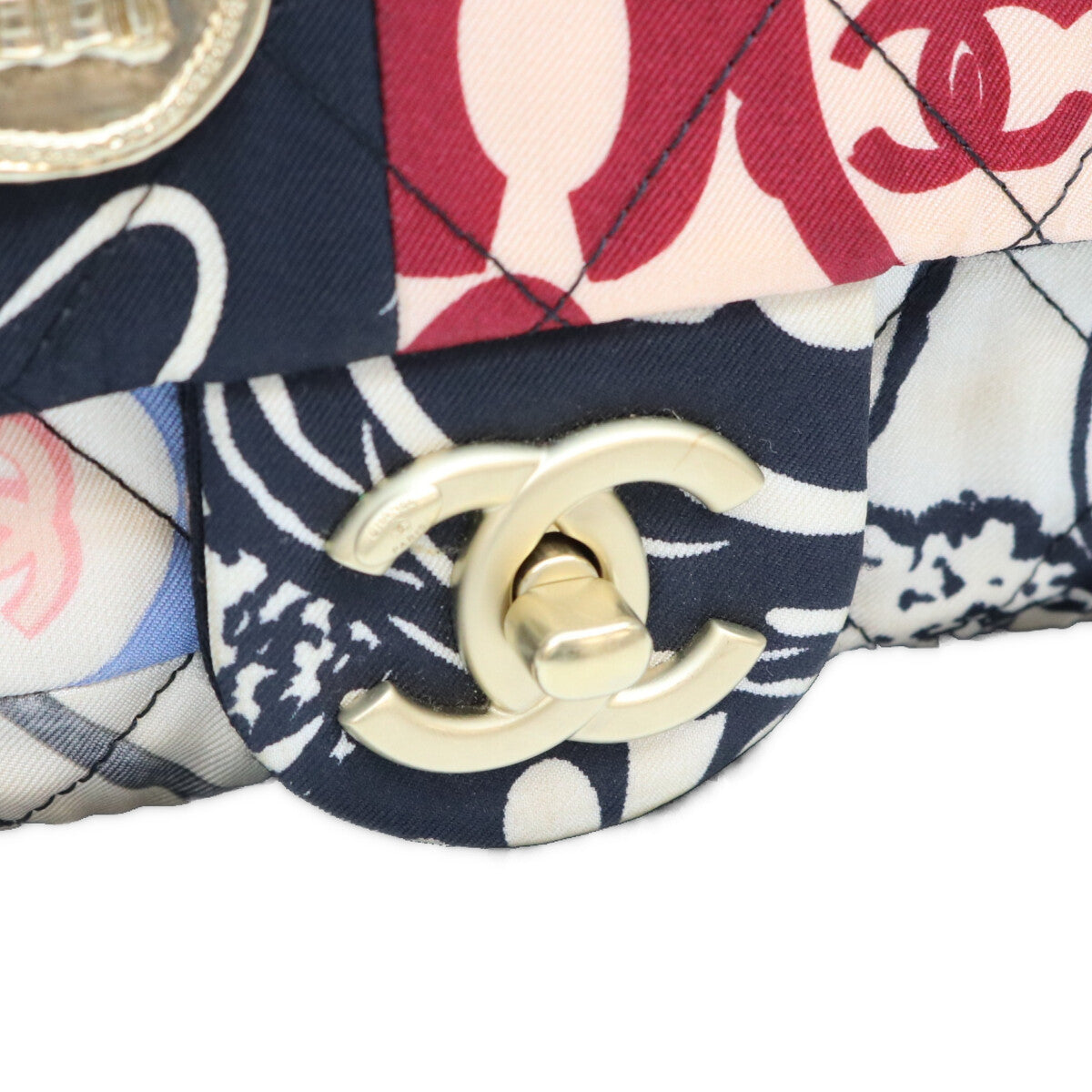 CHANEL シャネル 19番 マルチカラー パッチワーク コットン ミニマトラッセ20 ショルダーバッグ ショルダーバッグ