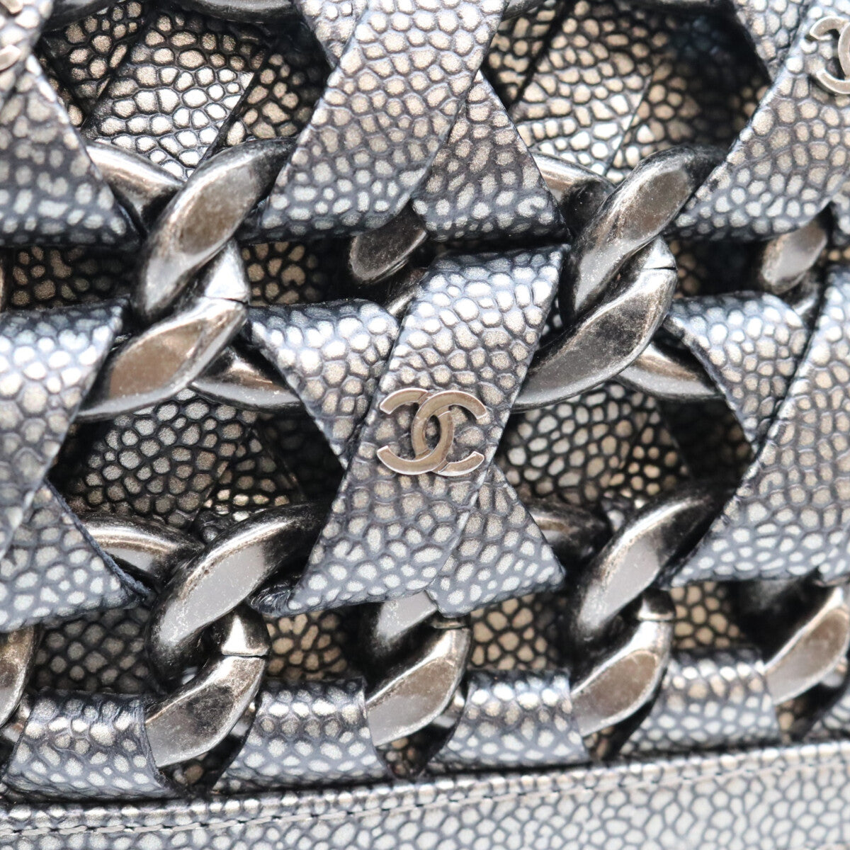 CHANEL シャネル 17番 A67690 メタリックグレー キャビア SV金具 インターレース チェーン ショルダーバッグ ショルダーバッグ