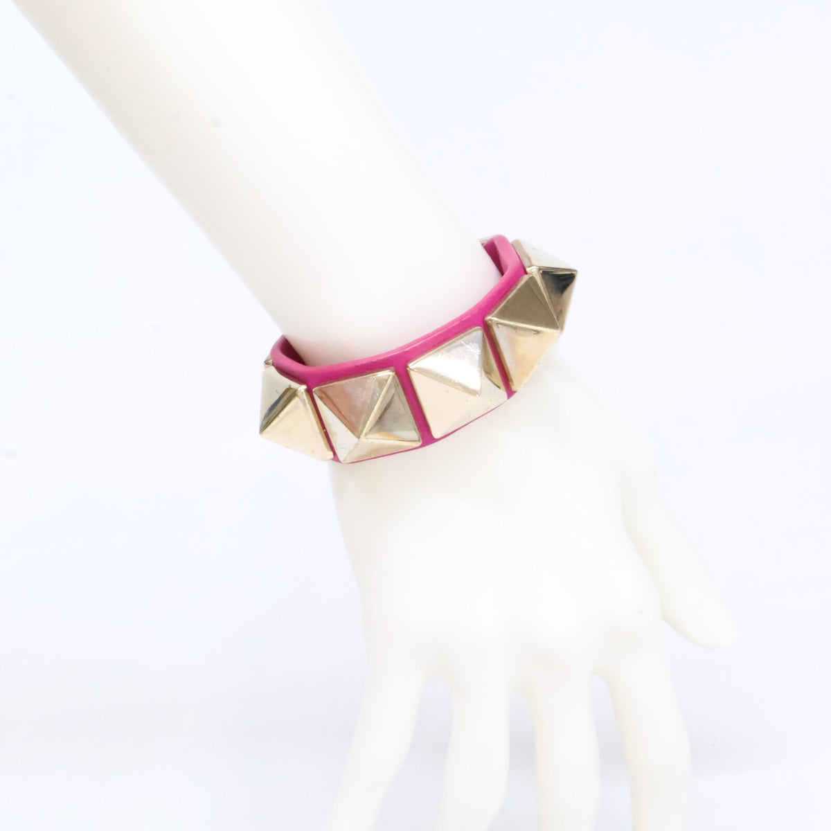 VALENTINO ヴァレンティノ ロックスタッズ レザー ブレスレット