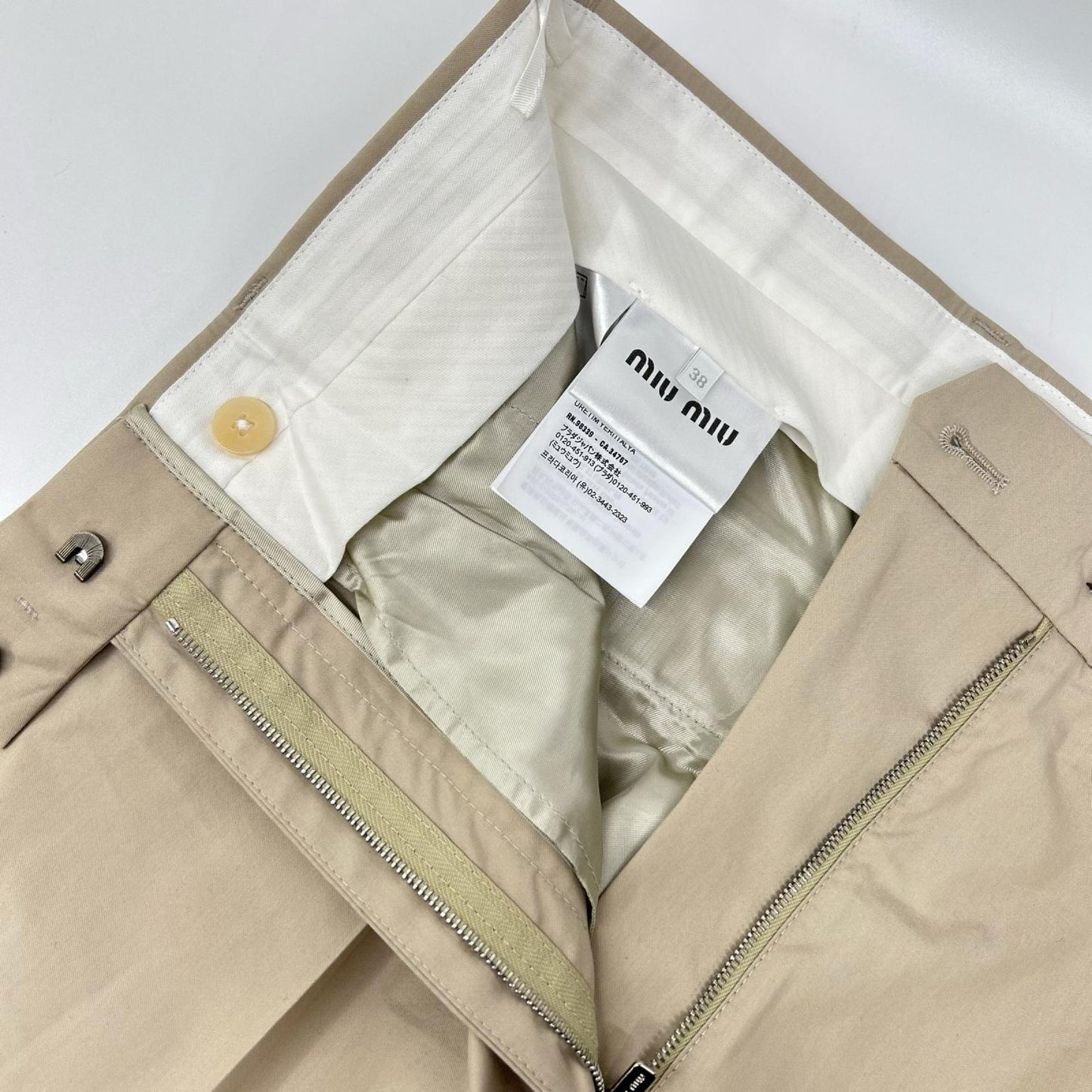 MIUMIU ミュウミュウ 25年製 MP1895 Sand Panama Pant ボトムス