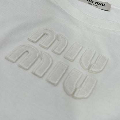 MIUMIU ミュウミュウ 25年製 MJN483 白 ロゴ クロップド Tシャツ トップス