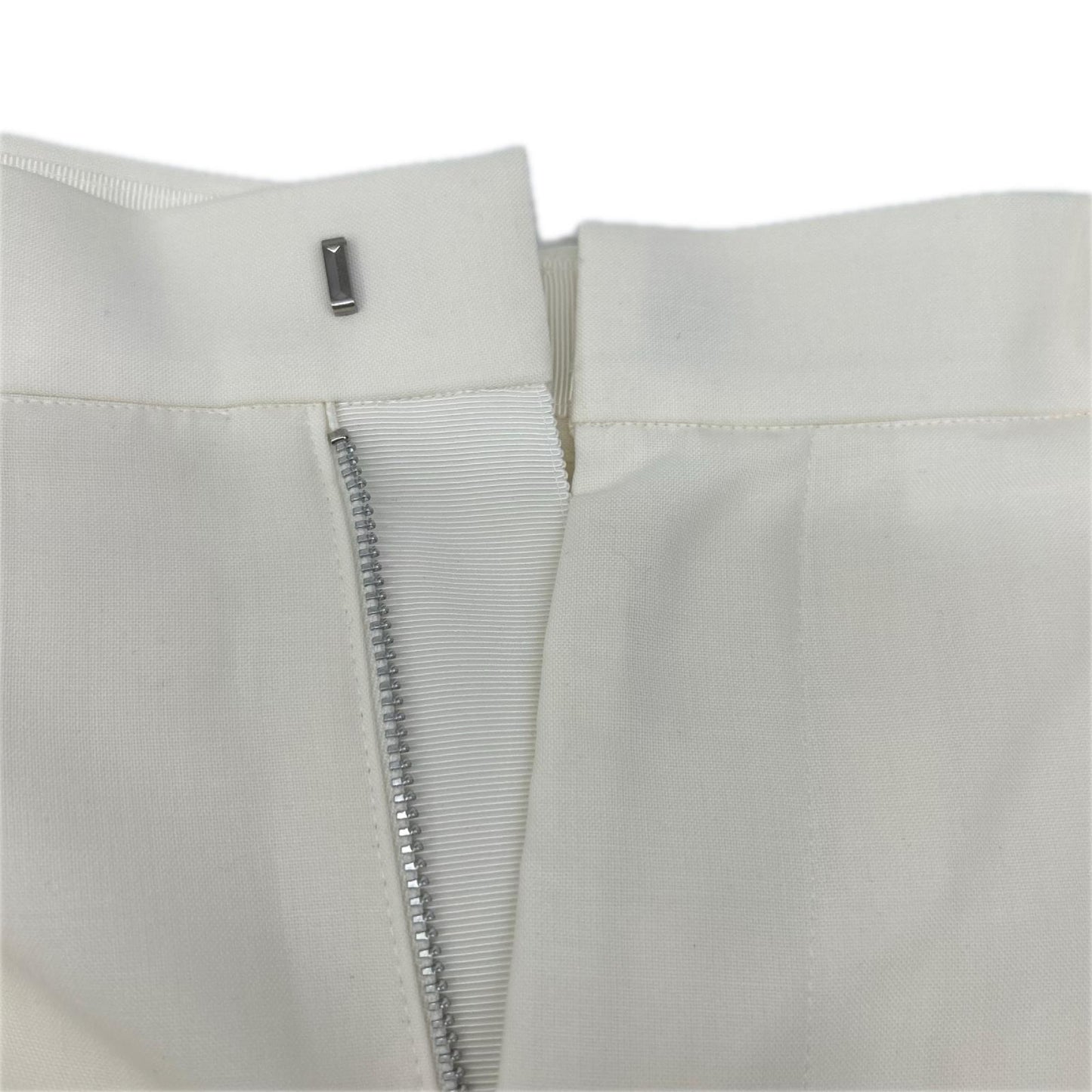sacai サカイ 25-07644 スーチング プリーツ ショーツ パンツ ボトムス