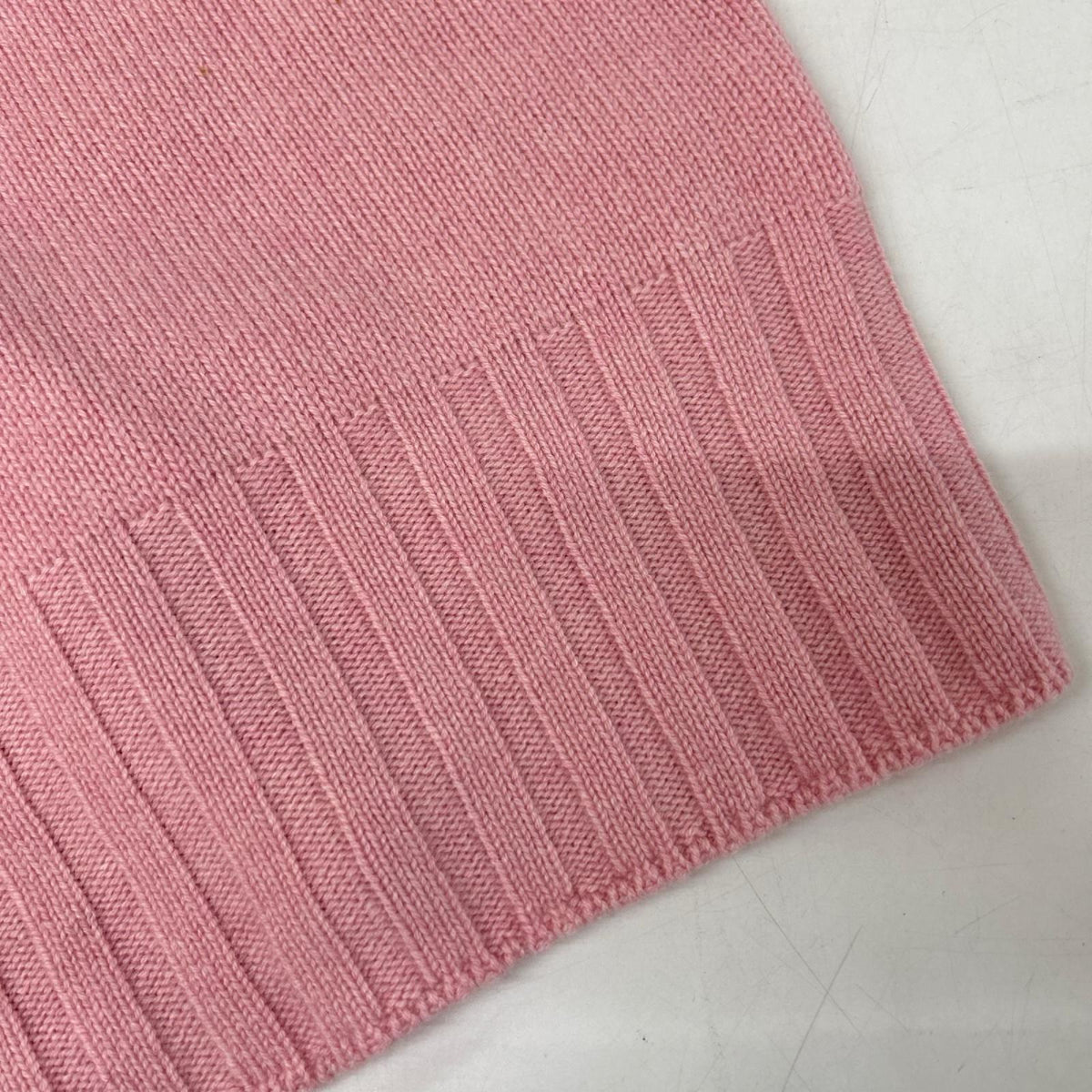 BRUNELLO CUCINELLI ブルネロクチネリ ピンク カシミヤ100% タートルネック ニットセーター トップス