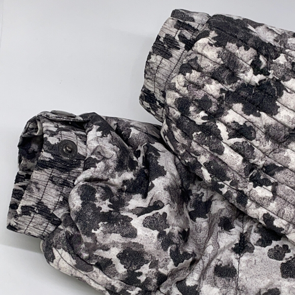 TATRAS MTK20A4208 AMUR down jacket