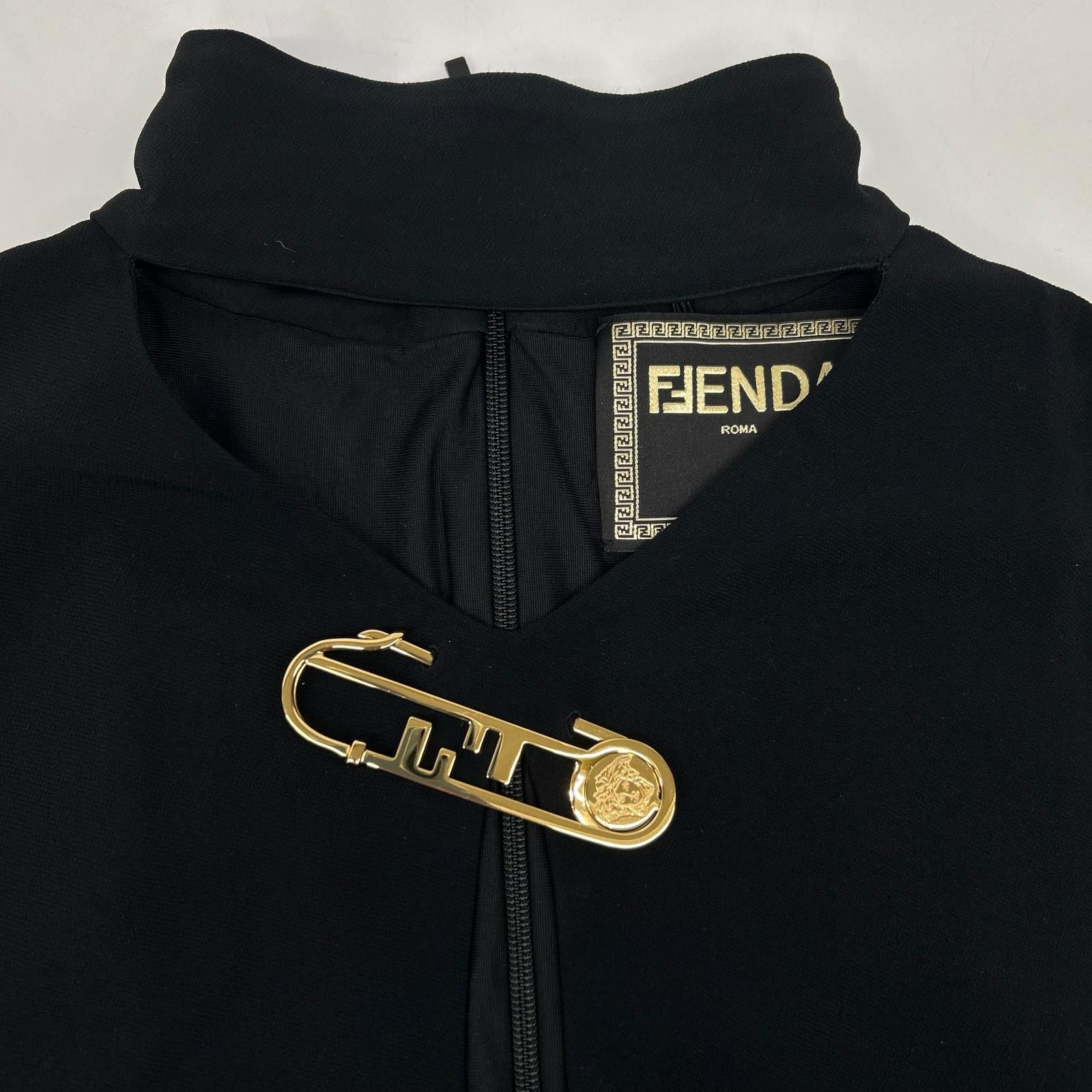 FENDACE 范思哲 黑色 FDB762 带胸针 无袖连衣裙 连衣裙