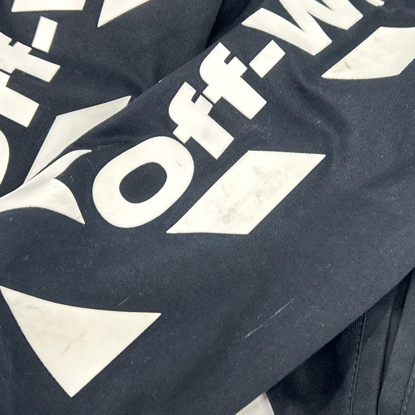 OFF-WHITE オフホワイト ブラック OMEA145S19272024 バックアローブルゾン トップス