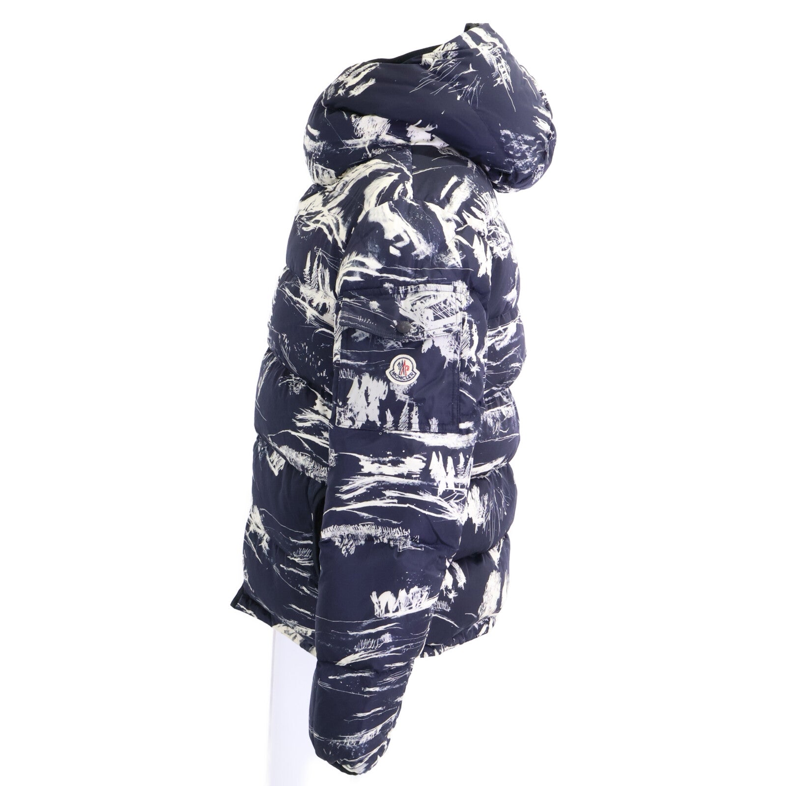 MONCLER モンクレール NEUVIC 総柄 斜めジップ フーディダウンジャケット ジャケット