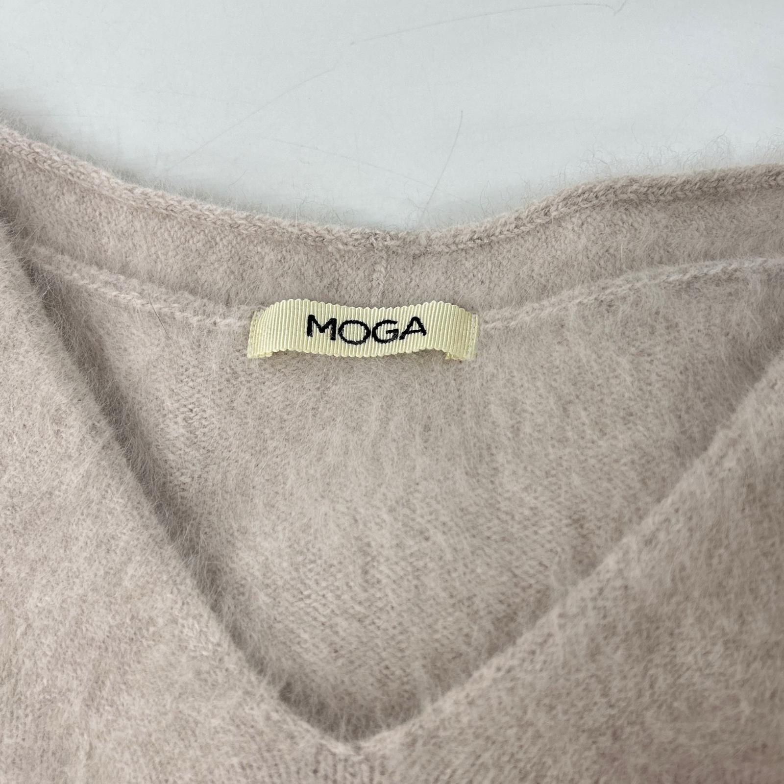 MOGA モガ アイボリー B0245ZKW331 FOXEY Vネックニット トップス