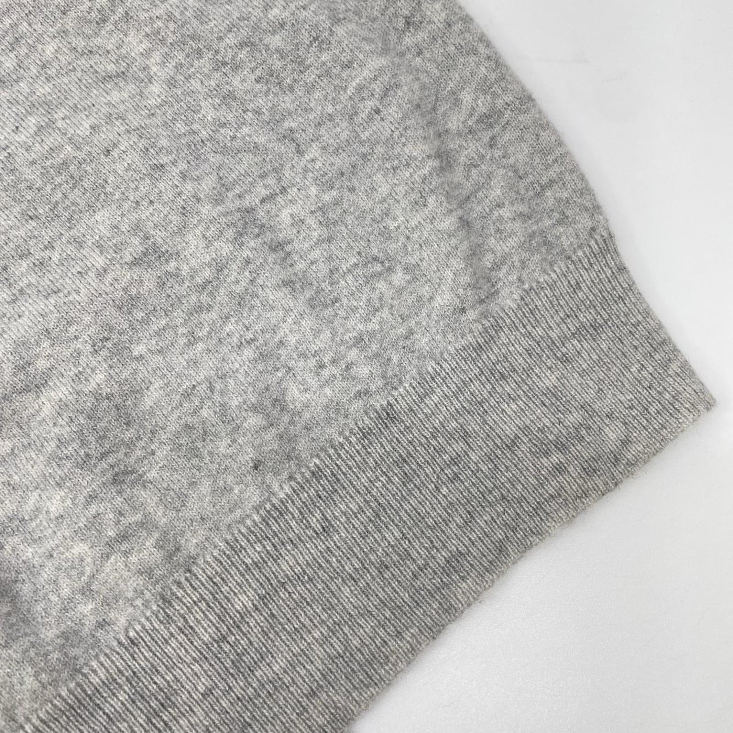 BRUNELLO CUCINELLI ブルネロクチネリ グレー カシミヤ タートルネックニット トップス