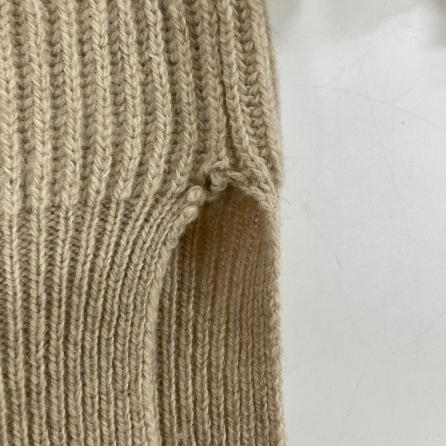 STELLA McCARTNEY Stella McCartney Beige Fringe-Sleeve Crew Neck Knit Top 36