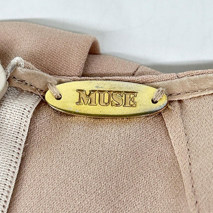 MUSE ミューズ 米色醋酸纤维露背无袖上衣 上装