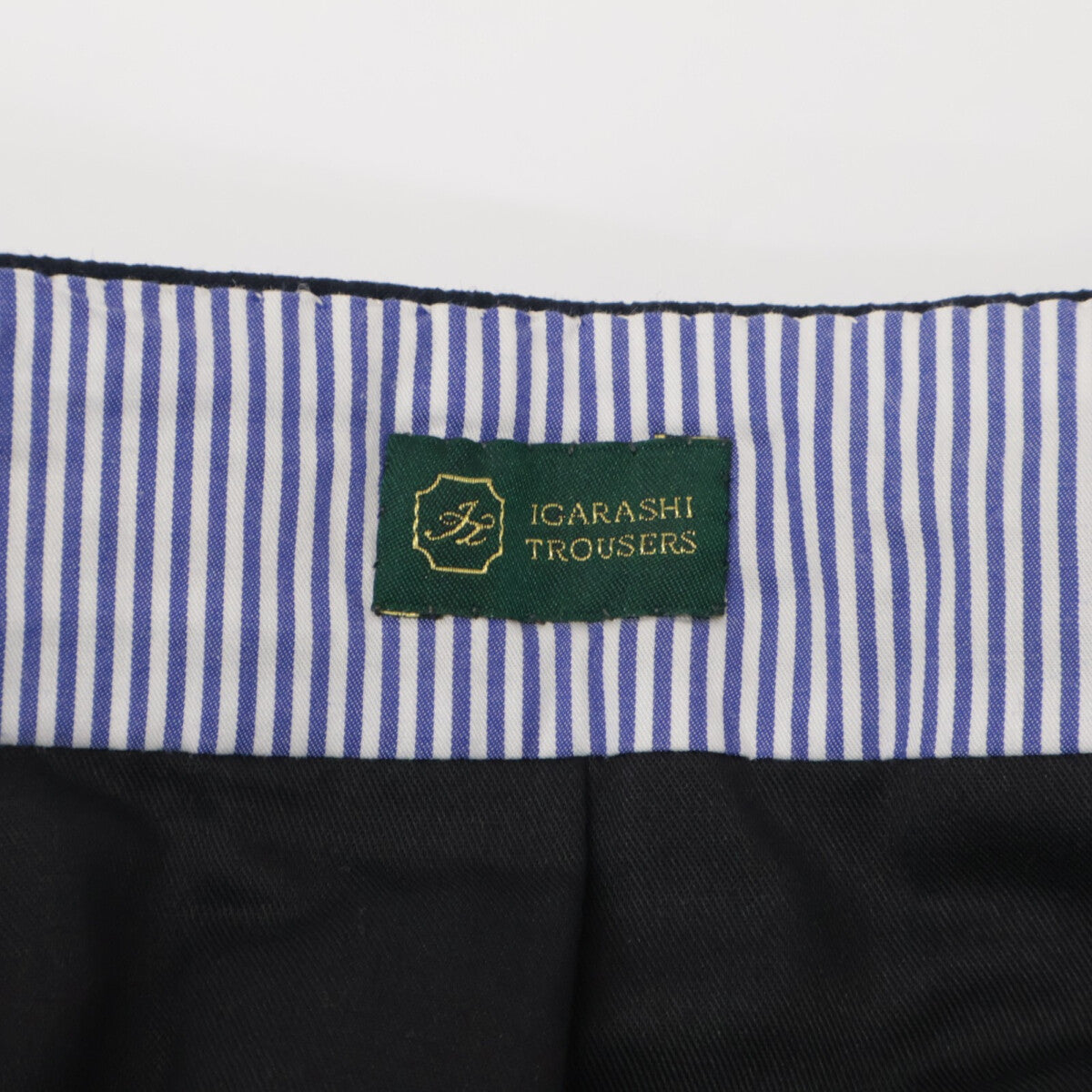 IGARASHI TROUSERS 五十岚西裤 海军蓝泡泡纱面料 侧边调节扣 工装短裤 下装