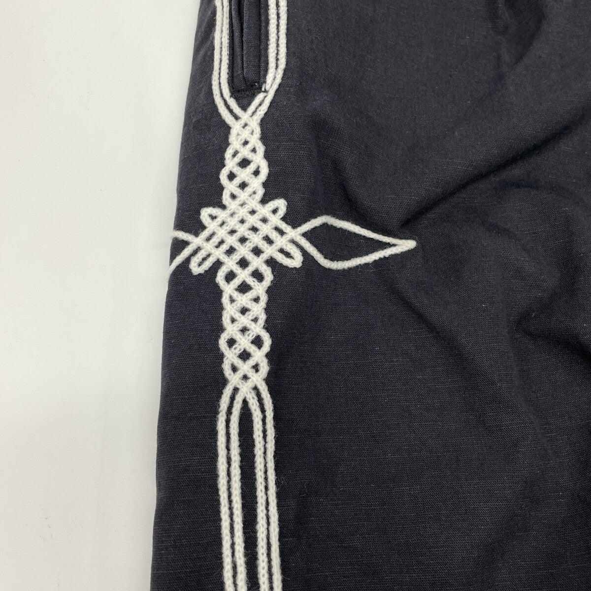 VERYTAGE Black x White Linen Blend ZWIDER Embroidery Bottoms 2 Men's