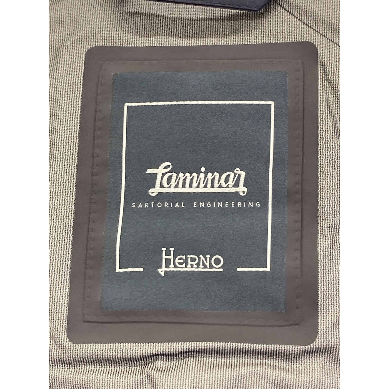 HERNO ヘルノ PI100UL-11121 ネイビー LAMINAR SARTORIAL ENGINEERING GORE-TEX フーデッドダウンコート ジャケット