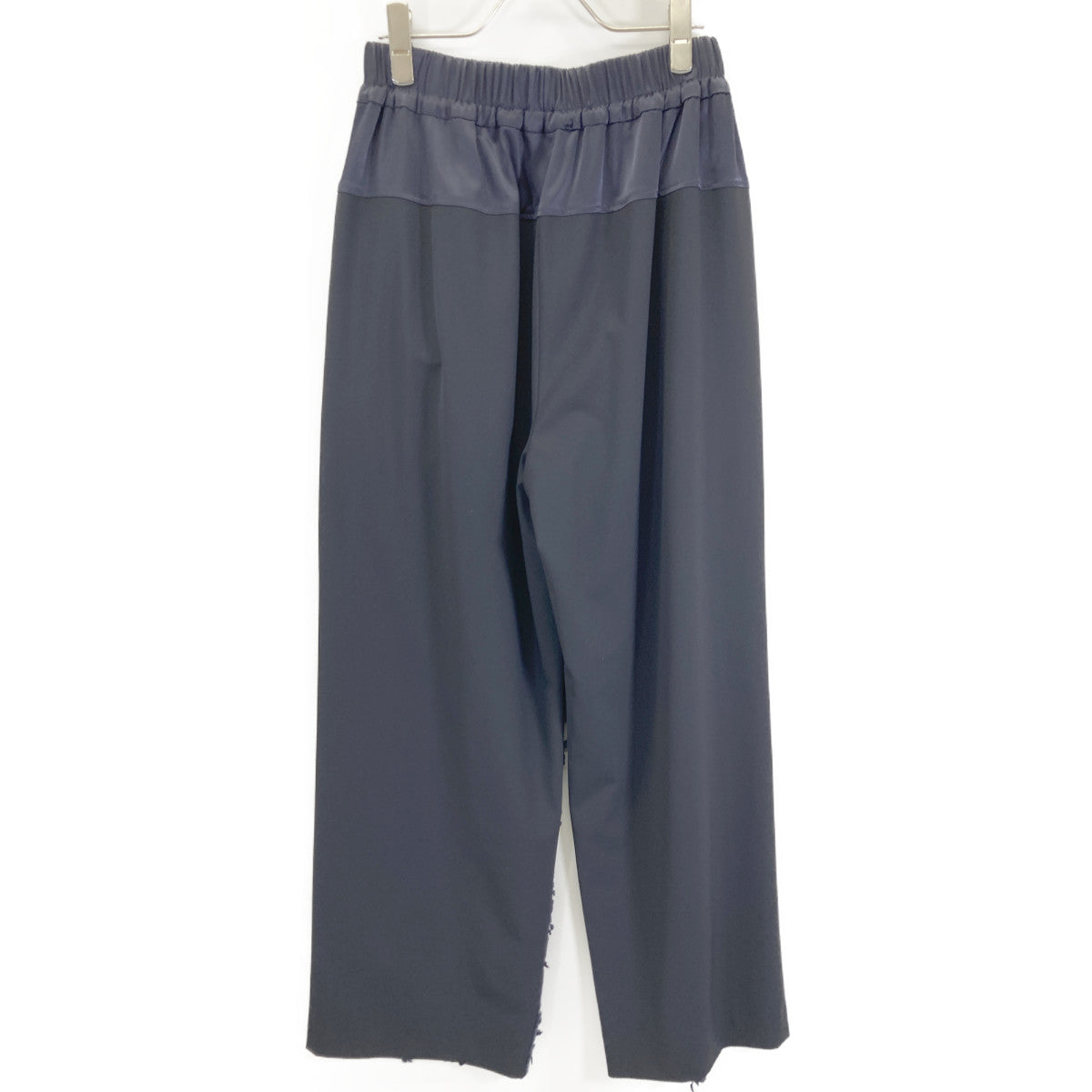 251004 Navy Floral Design Lace Tuck Gathered Pants Bottoms 2 Ladies