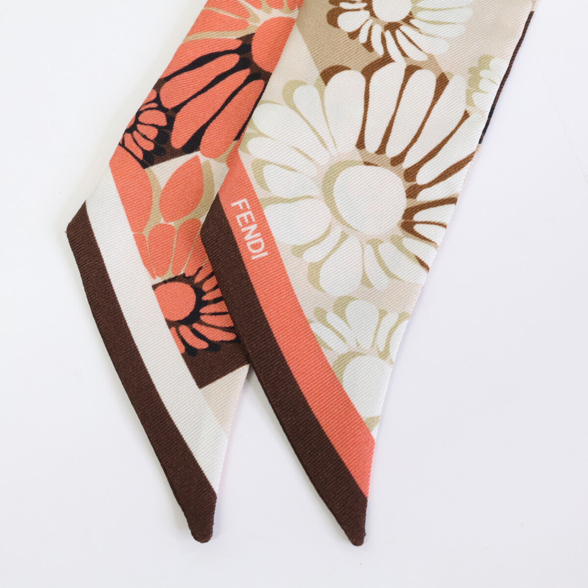 FENDI フェンディ 【新品同様】FXT011 ASQI WRAPPY ラッピー フラワー柄 シルク スカーフ