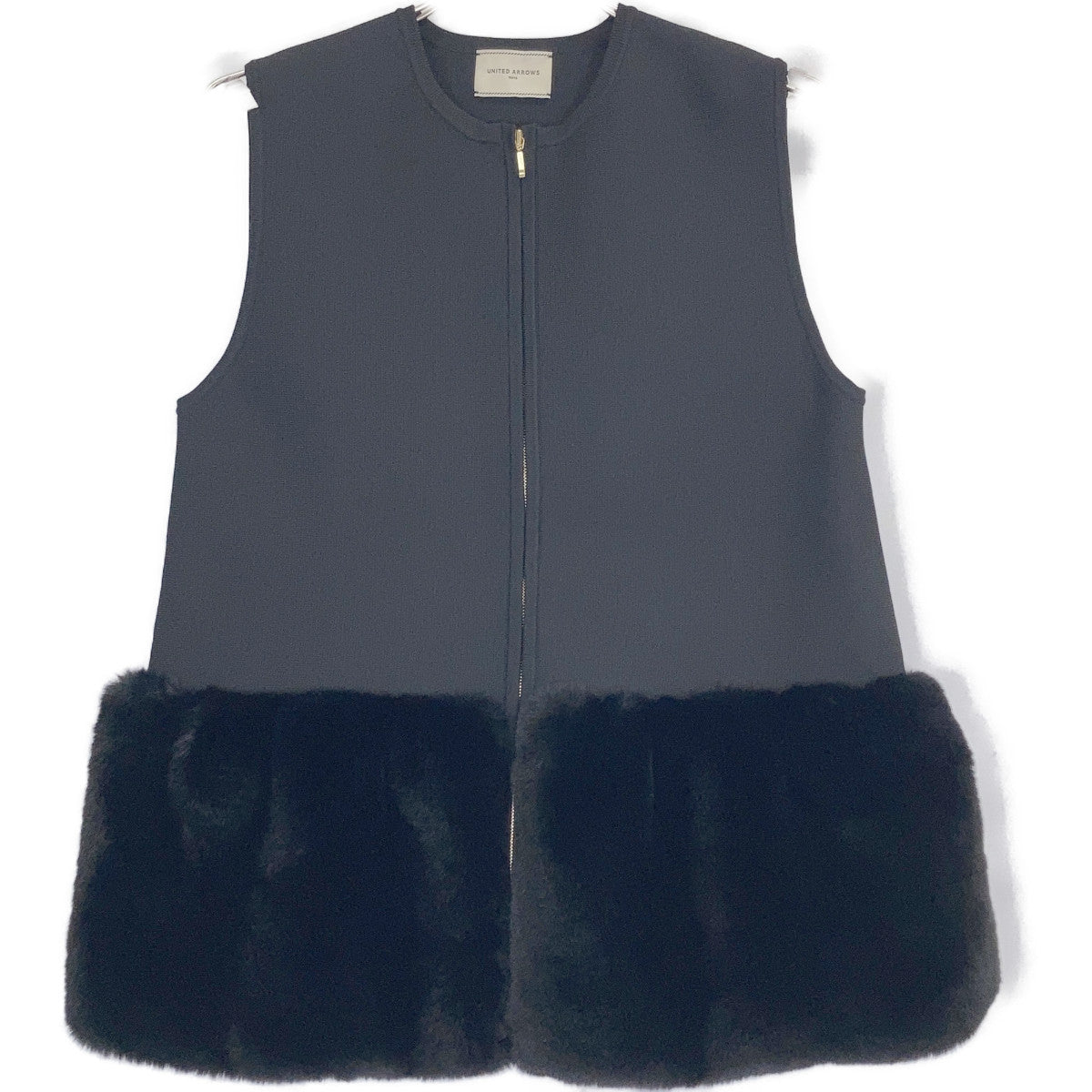 1518-106-1840 BLACK Polyester Faux Fur Combo Zip-up Vest for Women