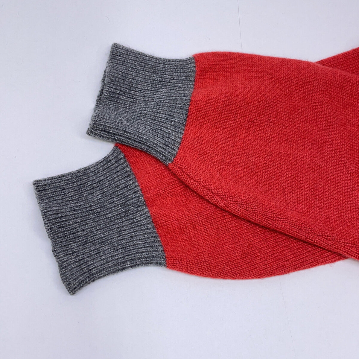 RED x GRAY 100% Cashmere Crew Neck Long Sleeve Knit Pullover Top 44 Men's