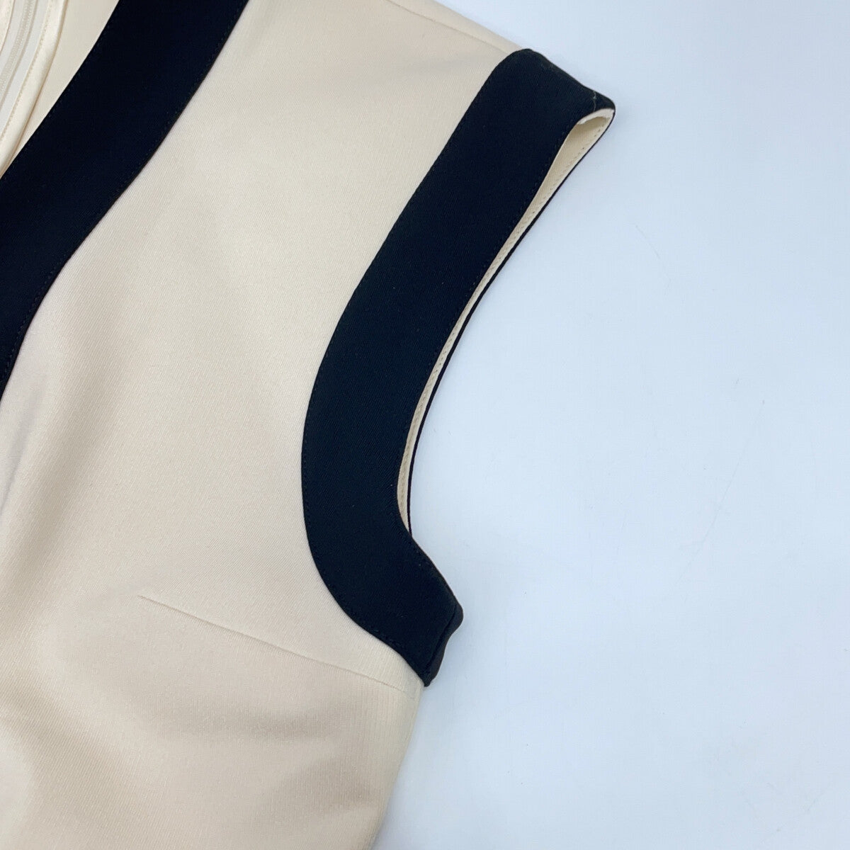 GUCCI 515533 White GG Belt Jersey Sleeveless Dress
