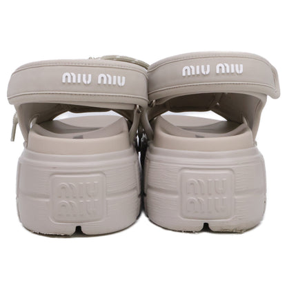 MIUMIU 缪缪 精品 25SS 5X418E 浅米色 EVA鞋底 系带 厚底氯丁橡胶凉鞋