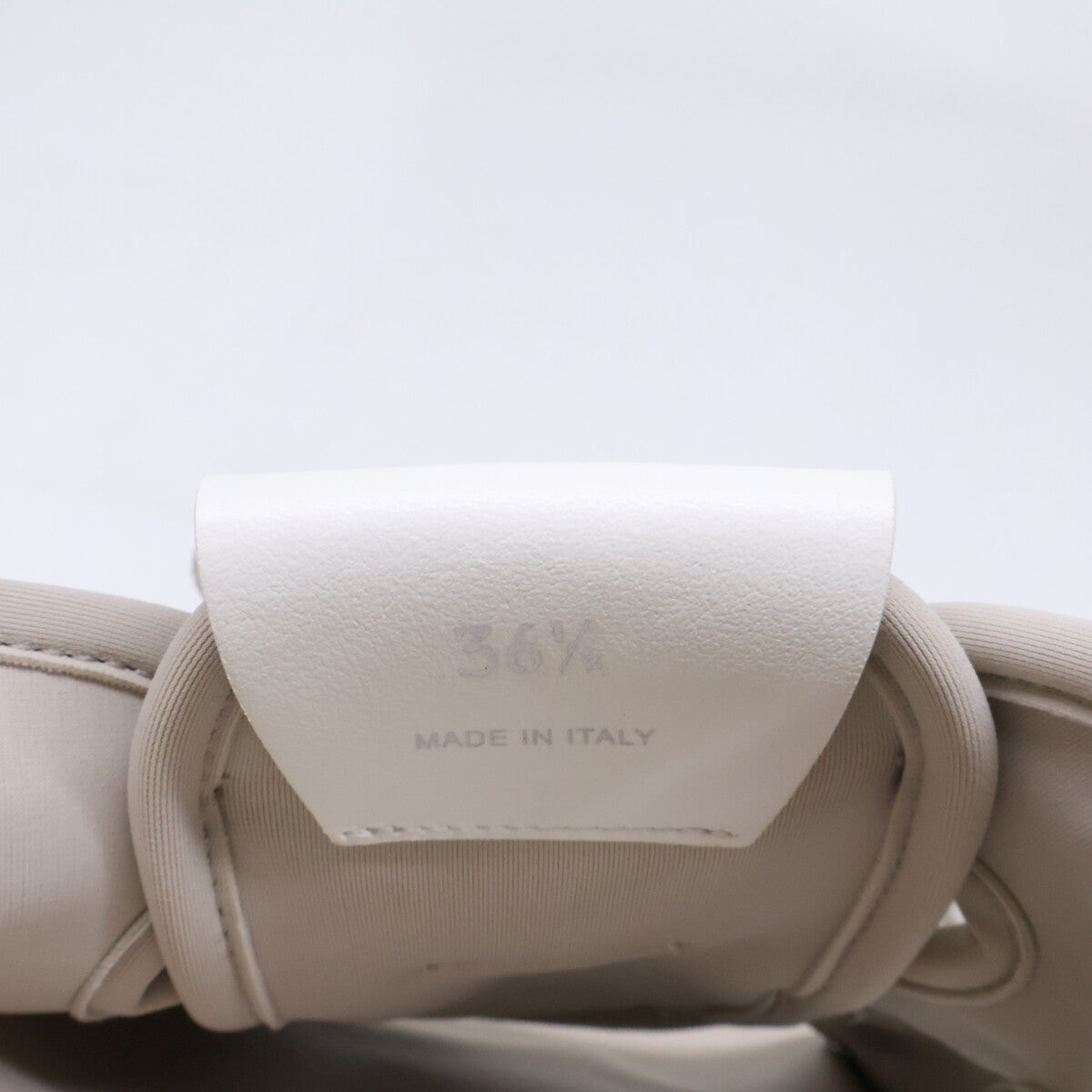 MIUMIU 缪缪 精品 25SS 5X418E 浅米色 EVA鞋底 系带 厚底氯丁橡胶凉鞋